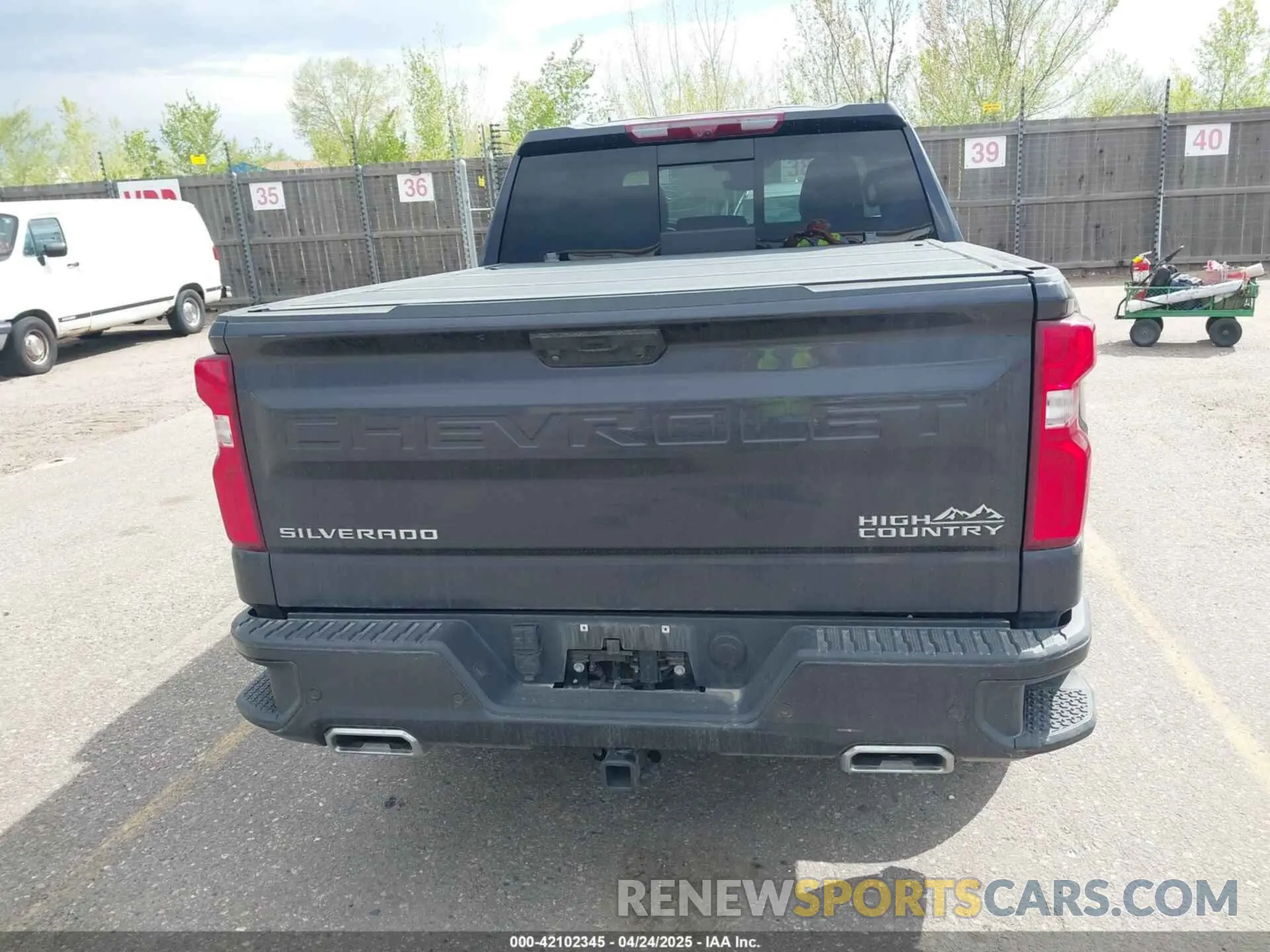 16 Photograph of a damaged car 3GCUDJET8NG690212 CHEVROLET SILVERADO 1500 2022