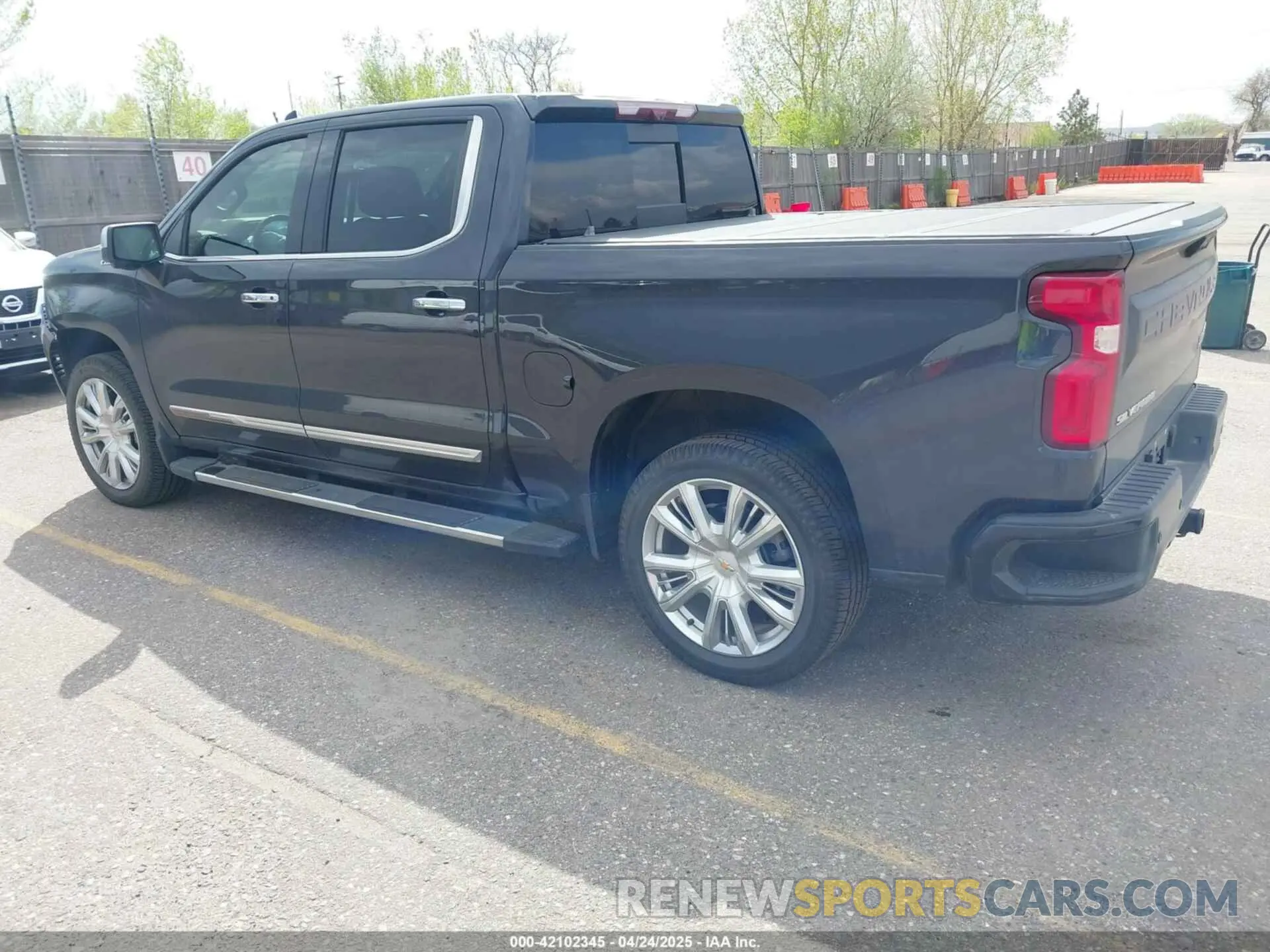 3 Photograph of a damaged car 3GCUDJET8NG690212 CHEVROLET SILVERADO 1500 2022
