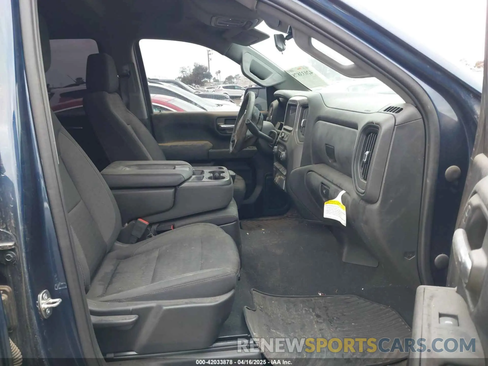 5 Photograph of a damaged car 1GCPABEK1PZ118310 CHEVROLET SILVERADO 1500 2023