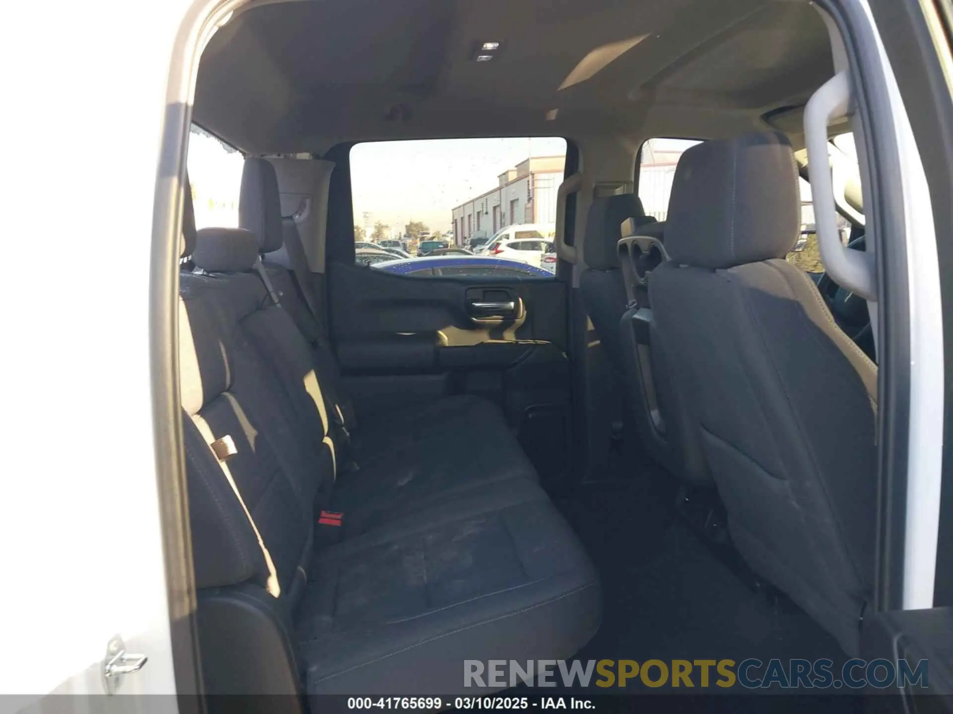 8 Фотография поврежденного автомобиля 1GCPABEK3PZ133035 CHEVROLET SILVERADO 1500 2023