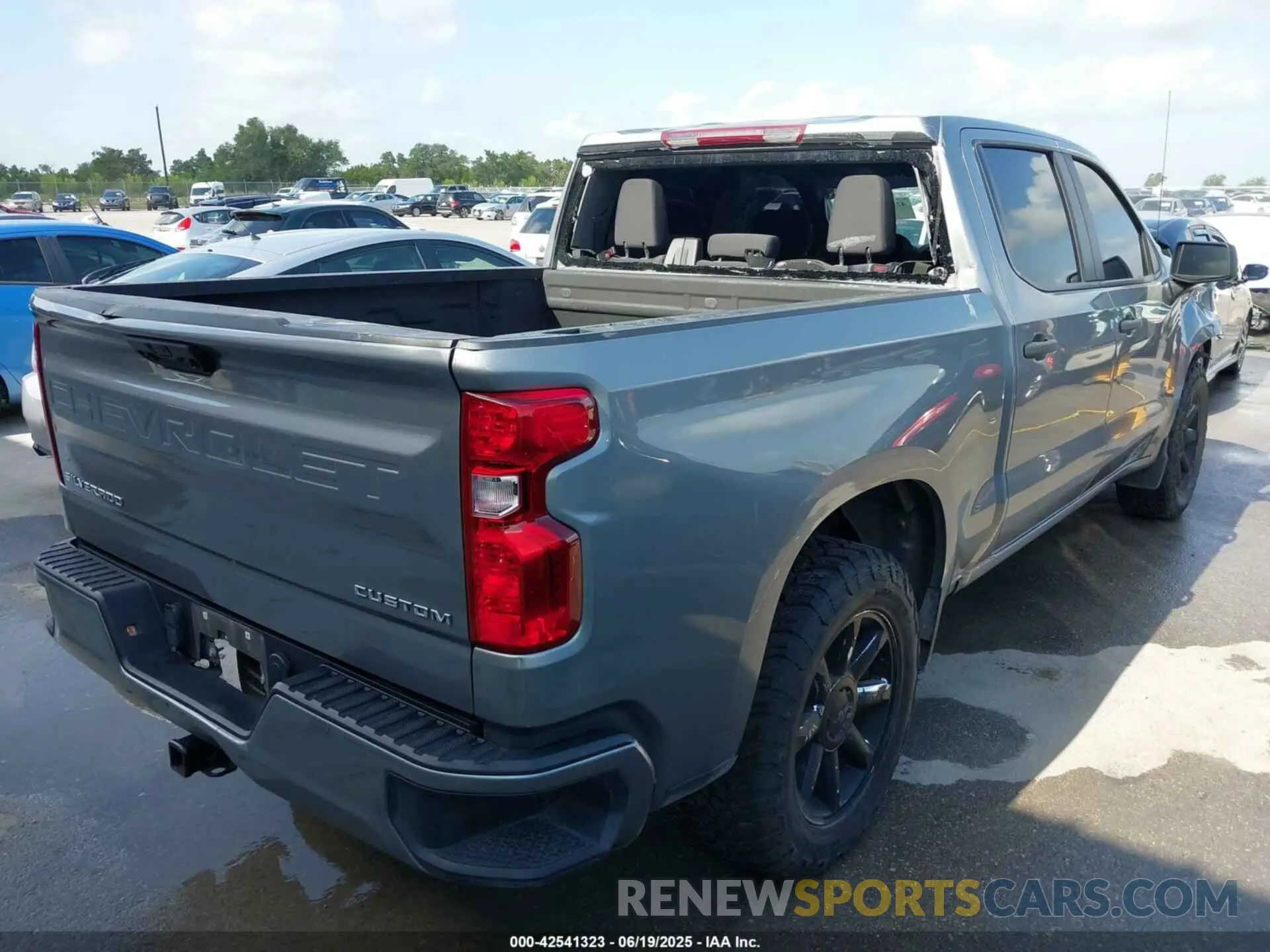 18 Photograph of a damaged car 1GCPABEK7PZ315806 CHEVROLET SILVERADO 1500 2023