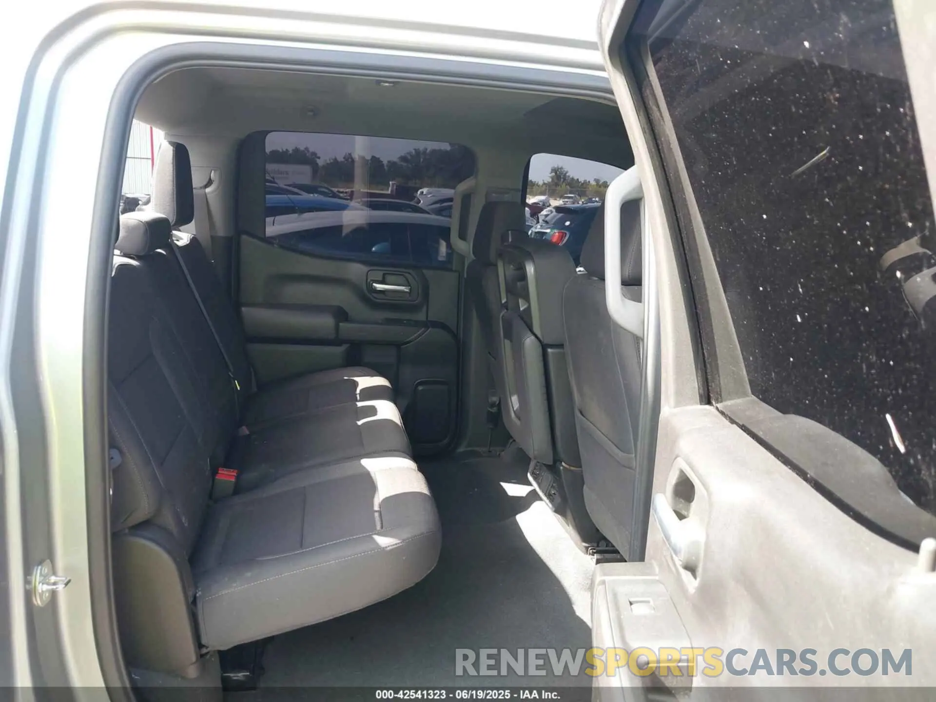8 Photograph of a damaged car 1GCPABEK7PZ315806 CHEVROLET SILVERADO 1500 2023
