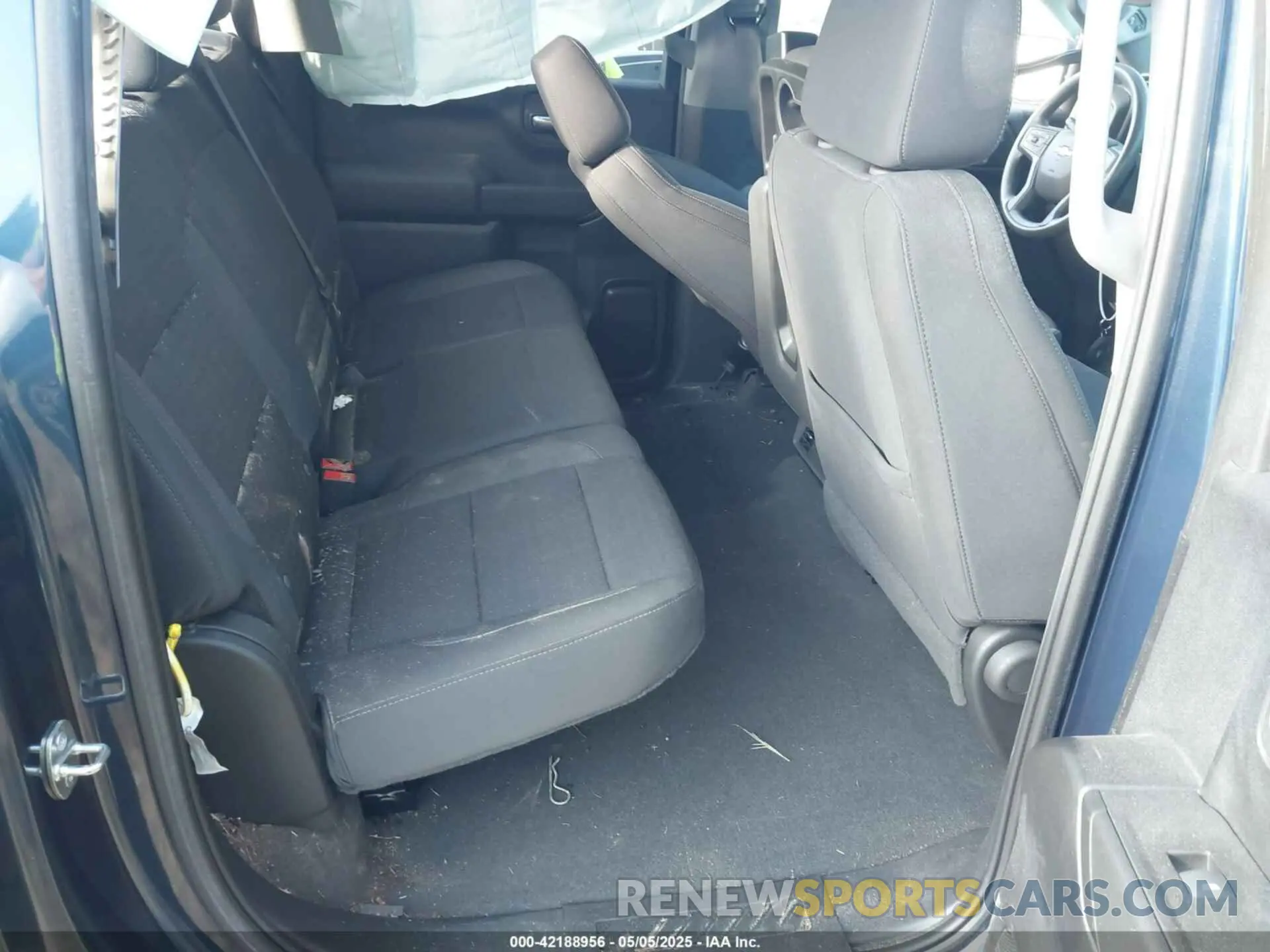 8 Photograph of a damaged car 1GCPABEK9PZ204769 CHEVROLET SILVERADO 1500 2023