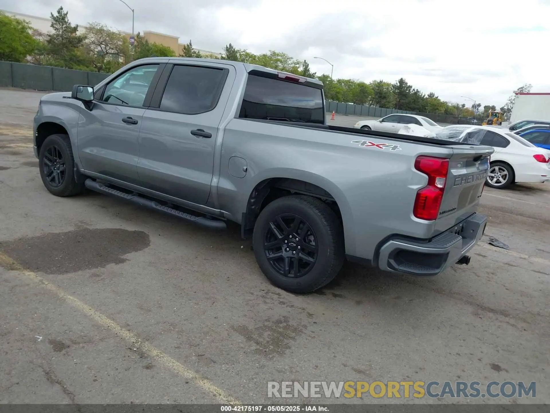 3 Photograph of a damaged car 1GCPDBEK0PZ203081 CHEVROLET SILVERADO 1500 2023