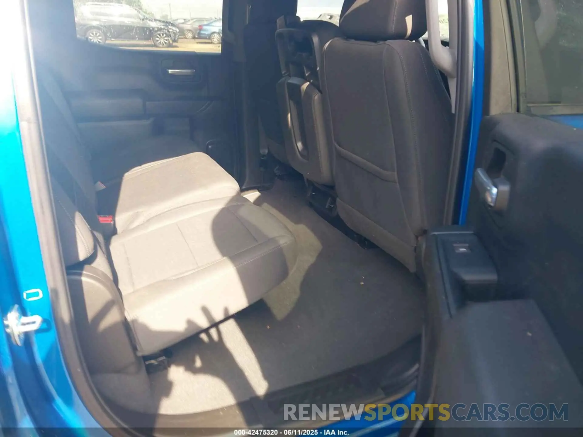 8 Photograph of a damaged car 1GCPDBEK2PZ169600 CHEVROLET SILVERADO 1500 2023