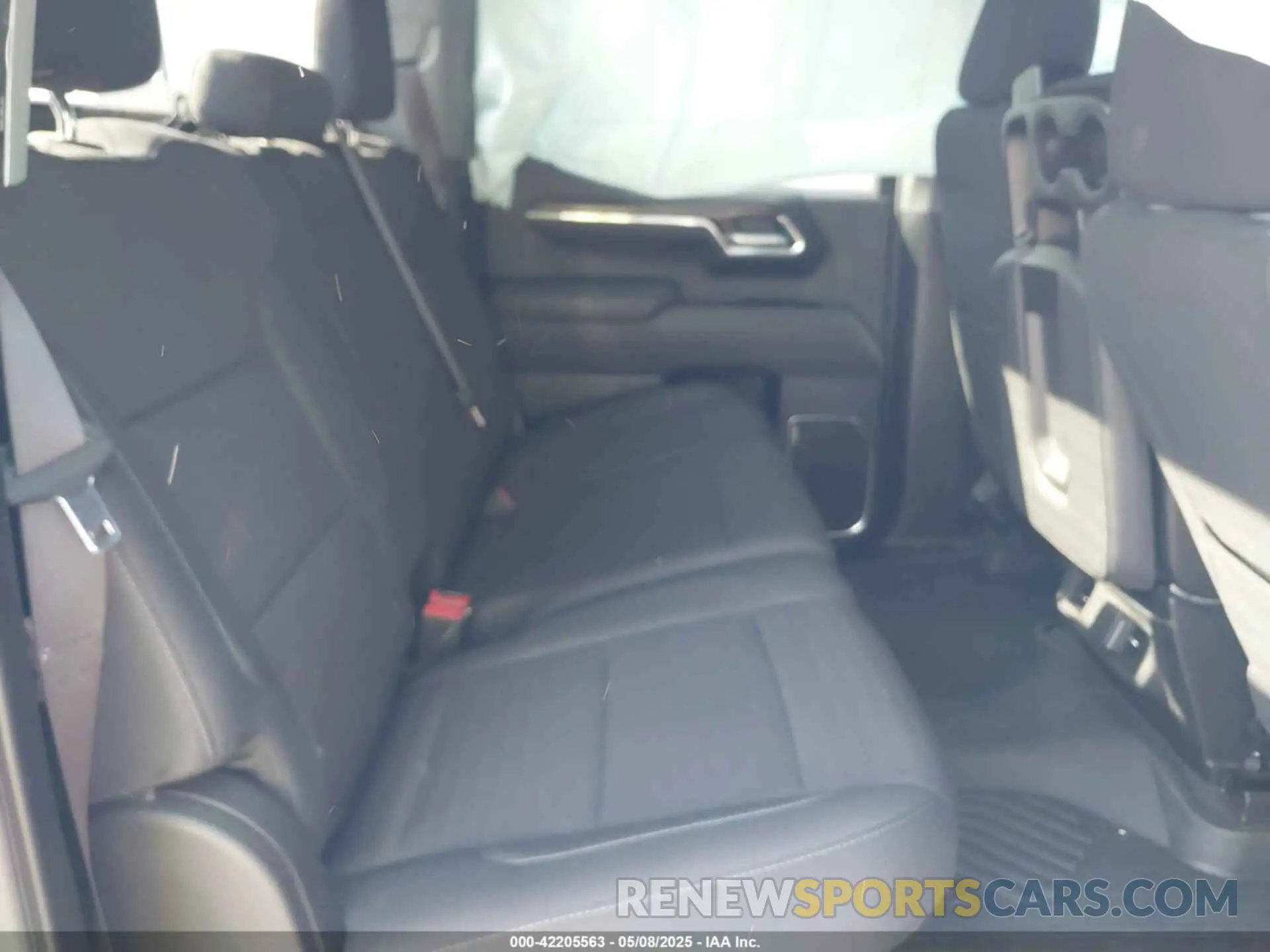 8 Фотография поврежденного автомобиля 1GCUDDED8PZ311819 CHEVROLET SILVERADO 1500 2023