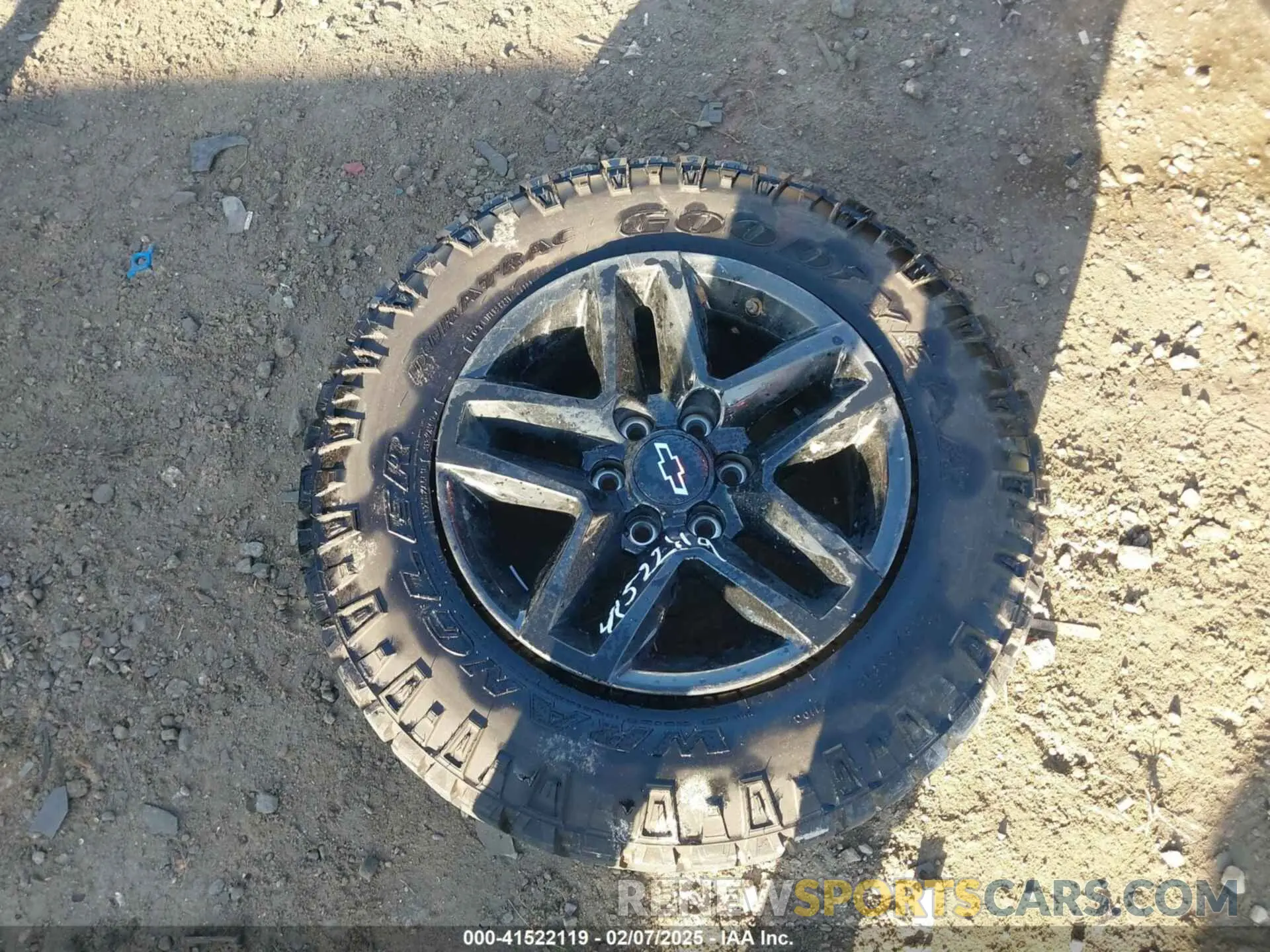 12 Фотография поврежденного автомобиля 1GCUDEE83PZ220384 CHEVROLET SILVERADO 1500 2023