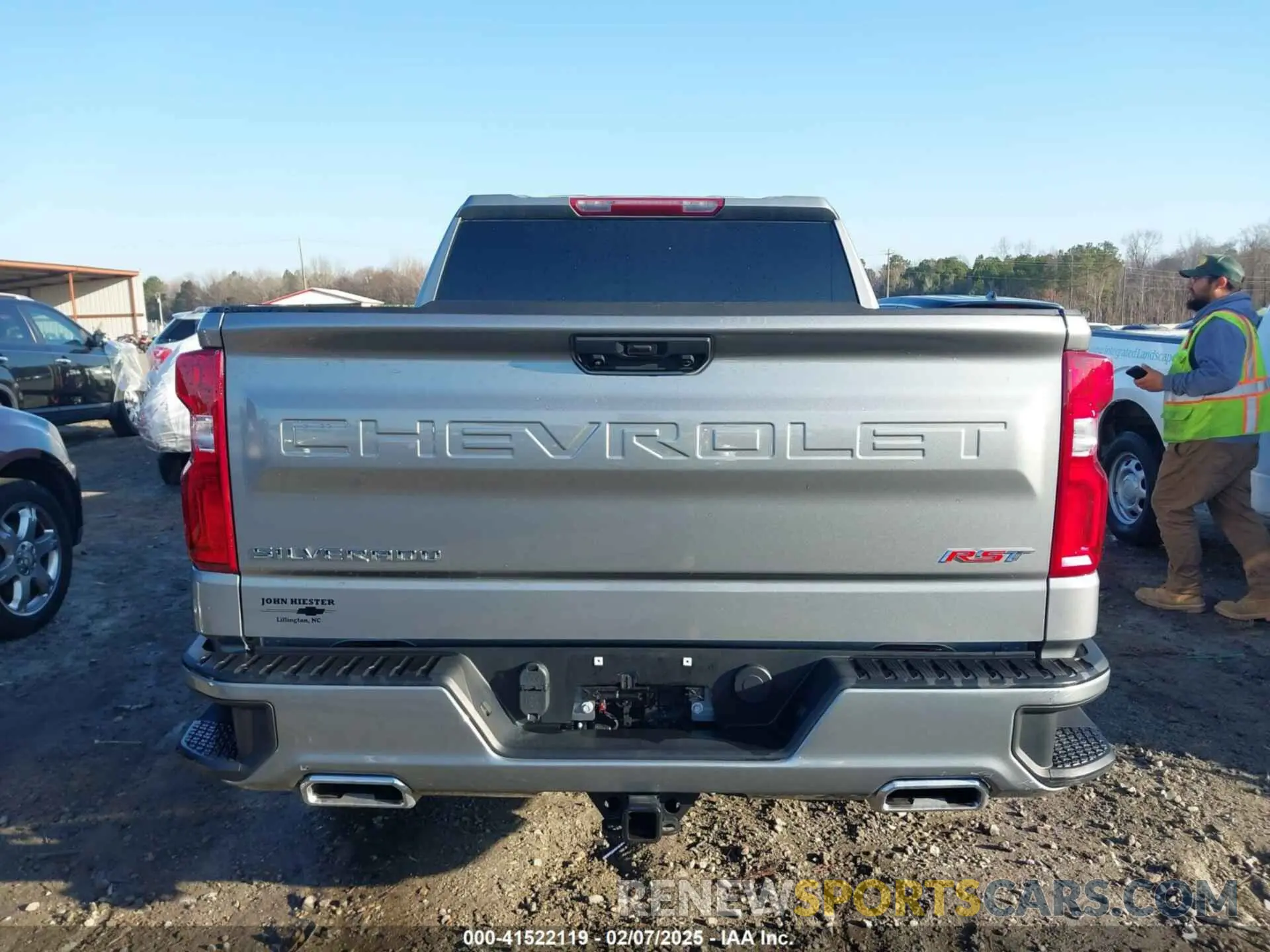 17 Фотография поврежденного автомобиля 1GCUDEE83PZ220384 CHEVROLET SILVERADO 1500 2023