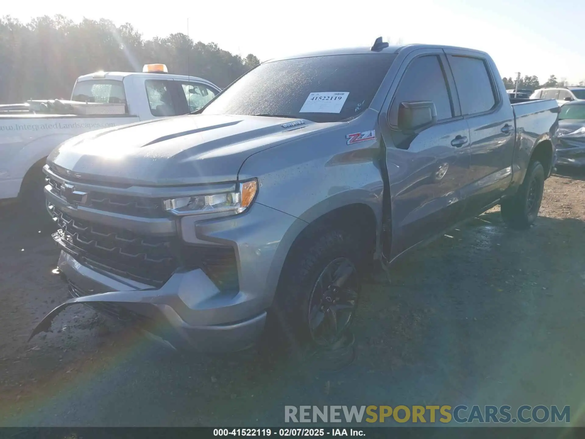 2 Фотография поврежденного автомобиля 1GCUDEE83PZ220384 CHEVROLET SILVERADO 1500 2023