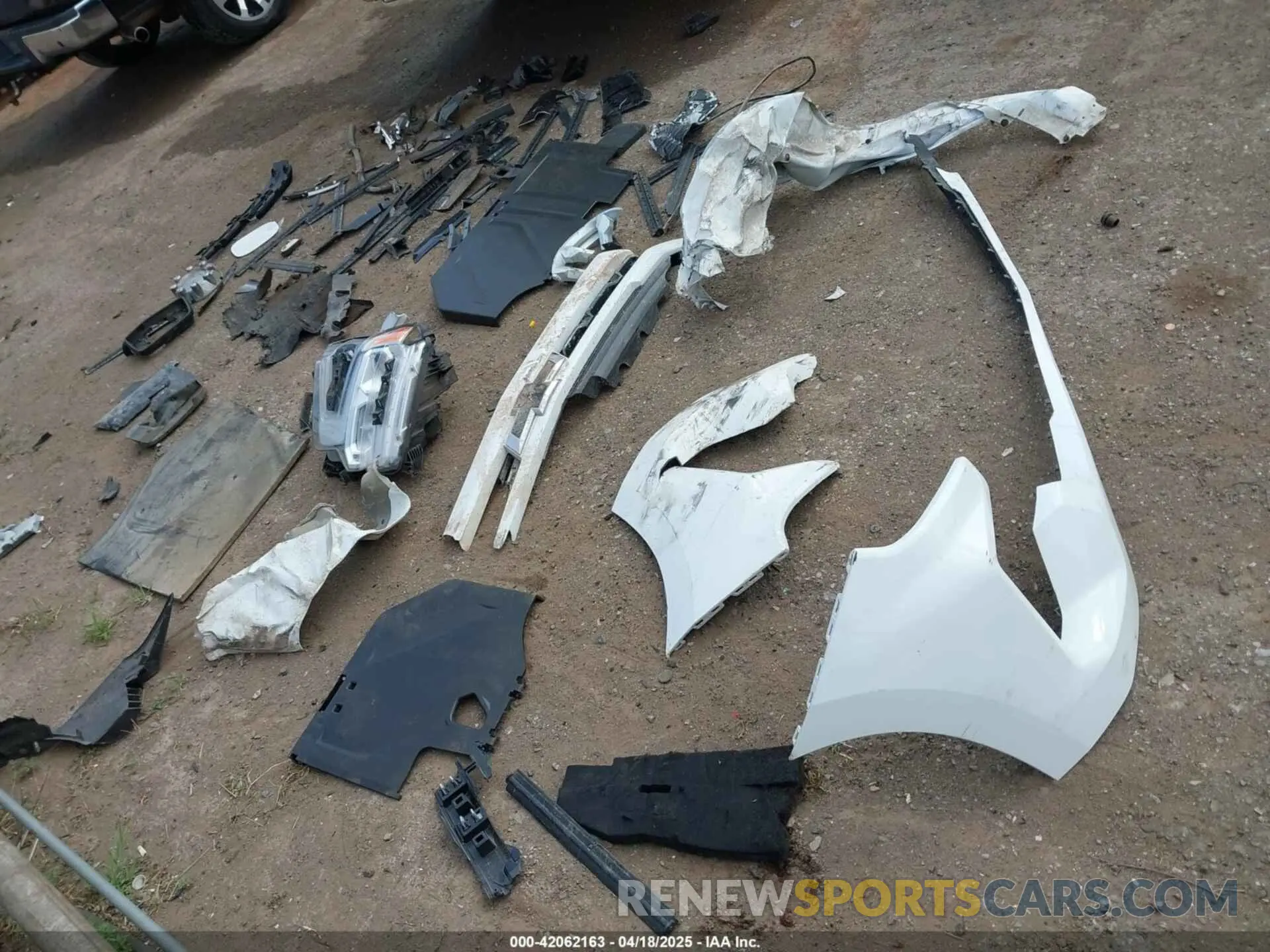 17 Фотография поврежденного автомобиля 1GCUDEE84PZ204646 CHEVROLET SILVERADO 1500 2023