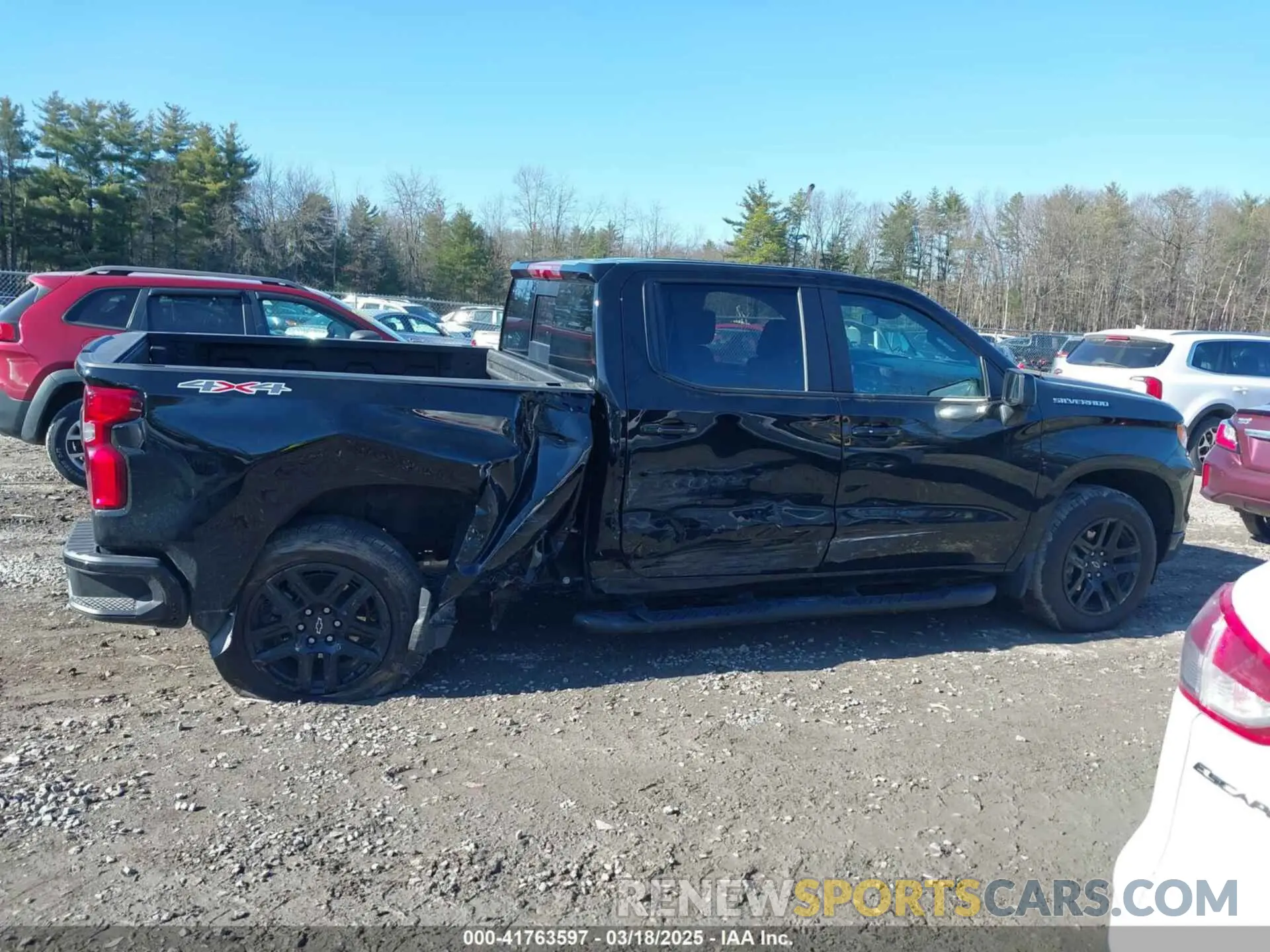 13 Фотография поврежденного автомобиля 1GCUDEEL4PZ303326 CHEVROLET SILVERADO 1500 2023