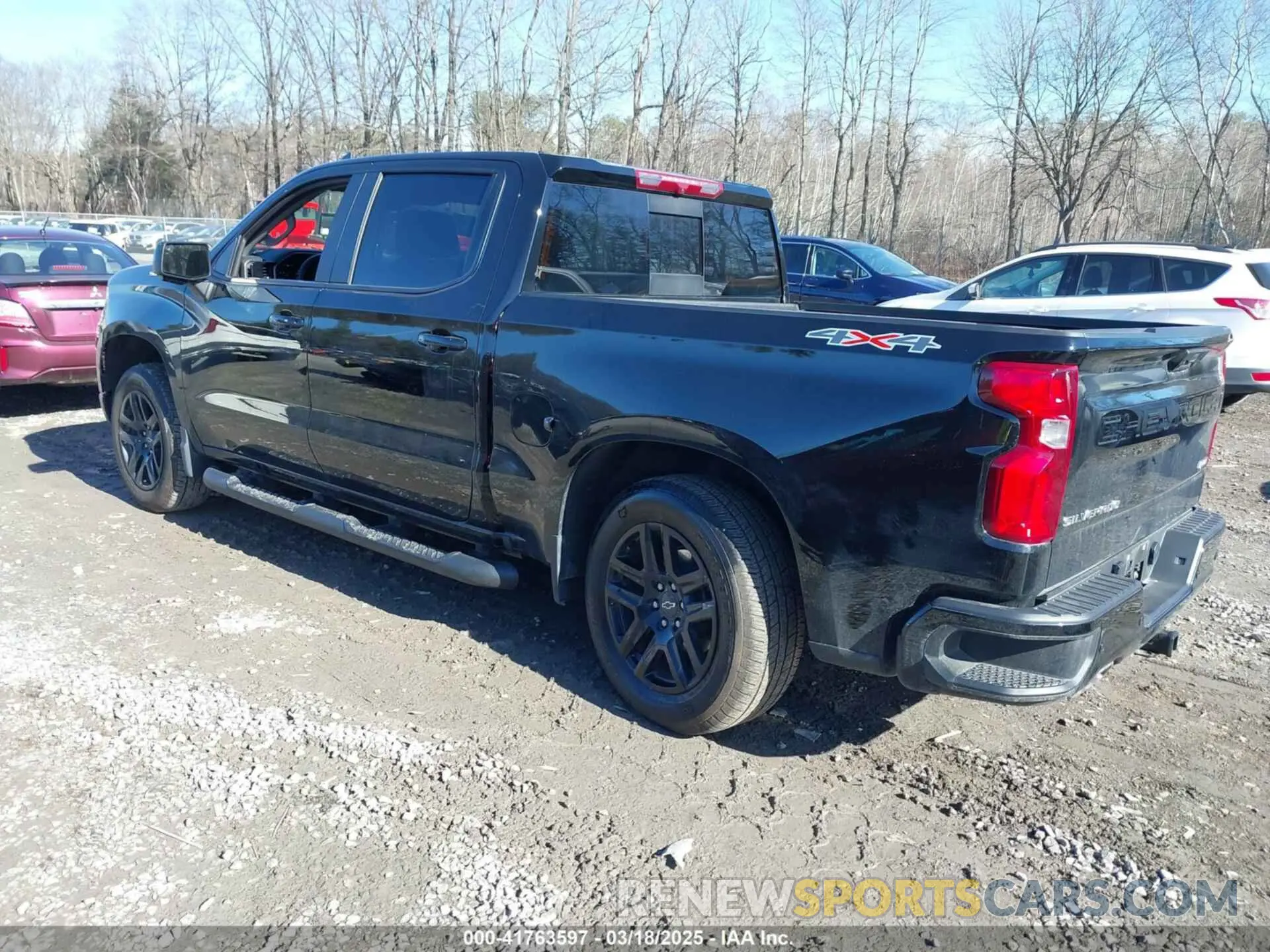 3 Фотография поврежденного автомобиля 1GCUDEEL4PZ303326 CHEVROLET SILVERADO 1500 2023