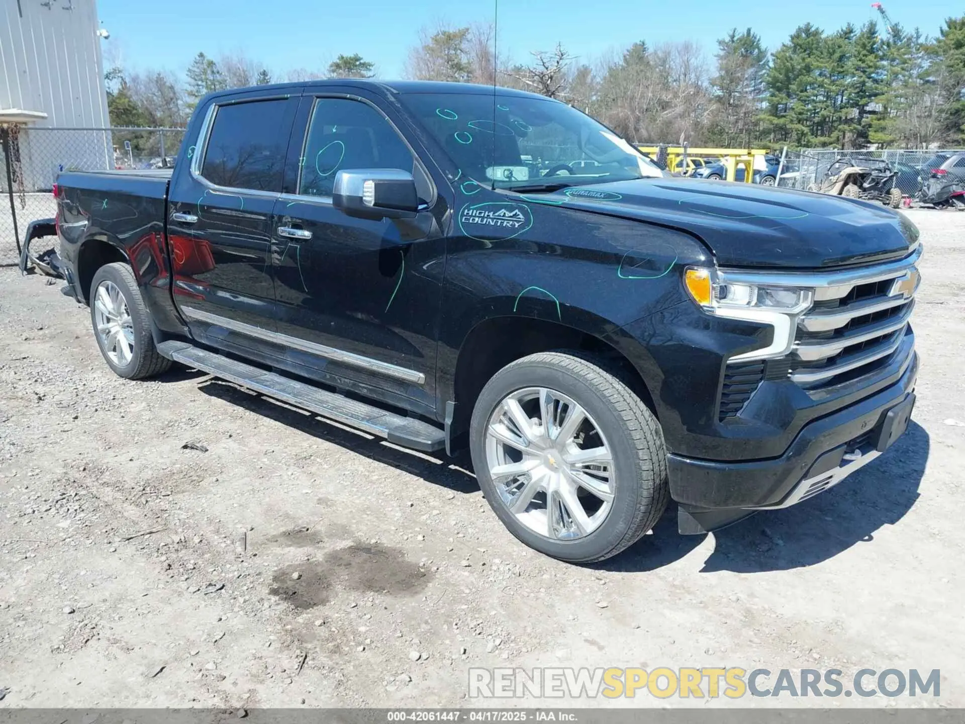 1 Фотография поврежденного автомобиля 1GCUDJE82PZ244782 CHEVROLET SILVERADO 1500 2023