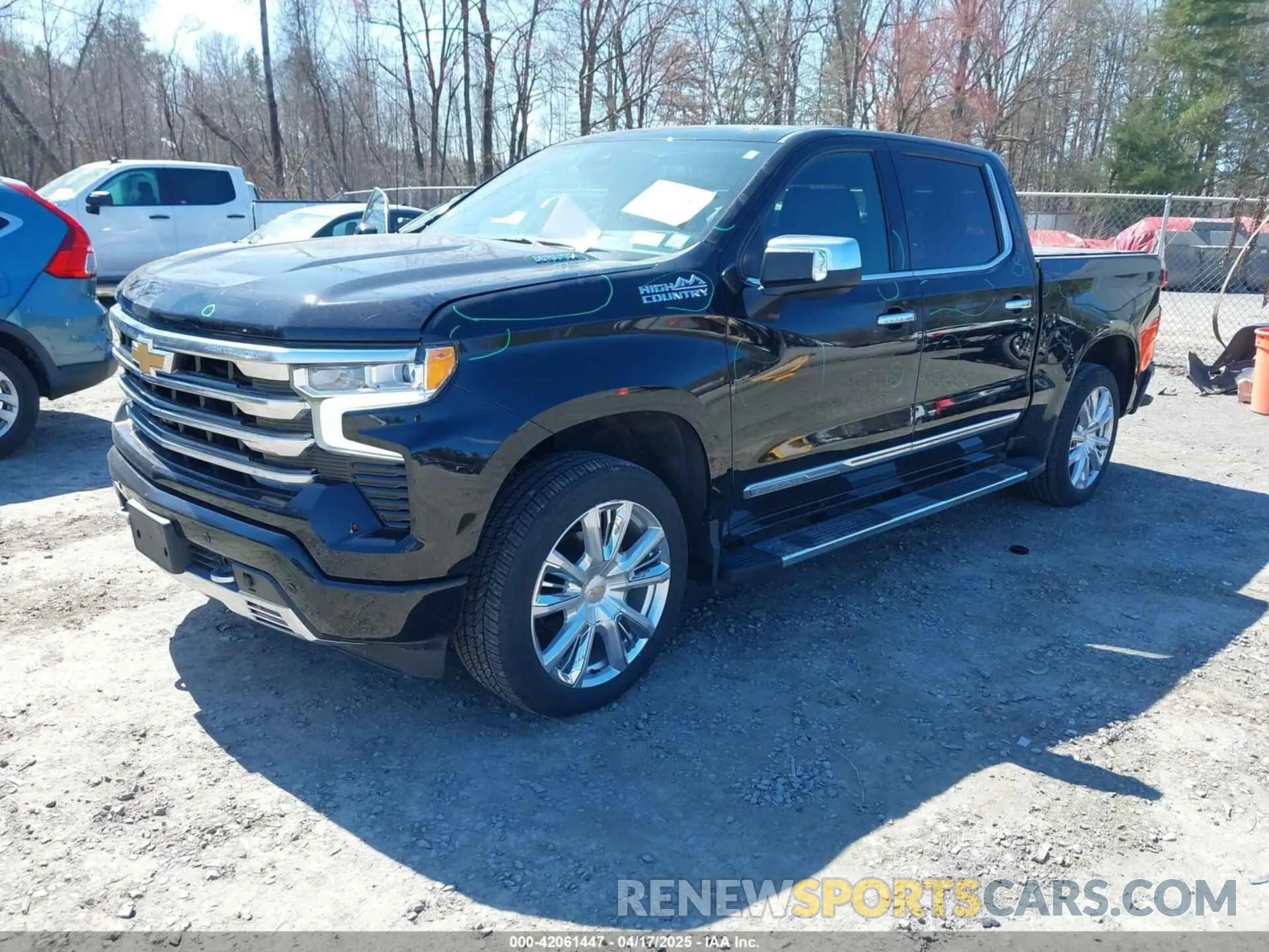 2 Фотография поврежденного автомобиля 1GCUDJE82PZ244782 CHEVROLET SILVERADO 1500 2023