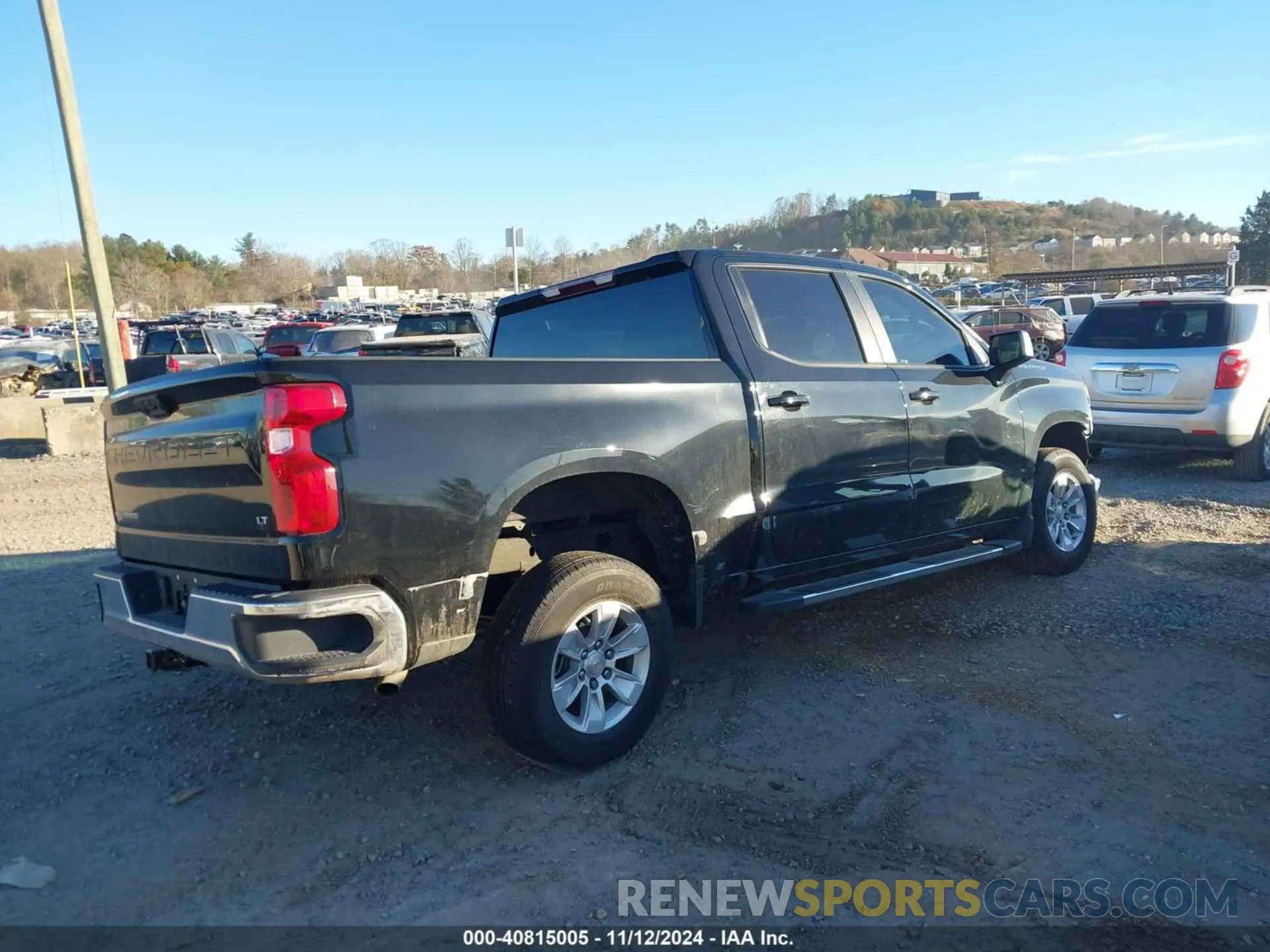 4 Фотография поврежденного автомобиля 2GCPACED0P1107959 CHEVROLET SILVERADO 1500 2023