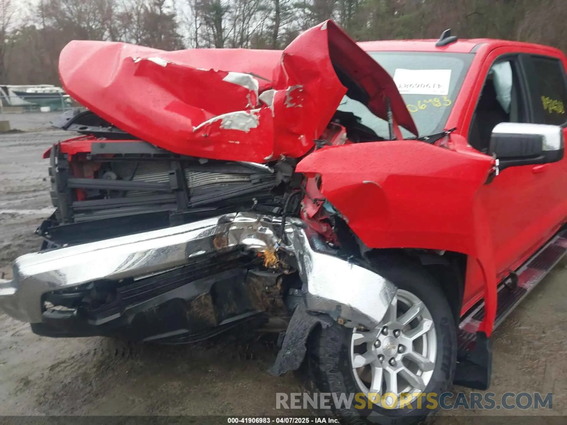 6 Photograph of a damaged car 2GCUDDED4P1137188 CHEVROLET SILVERADO 1500 2023