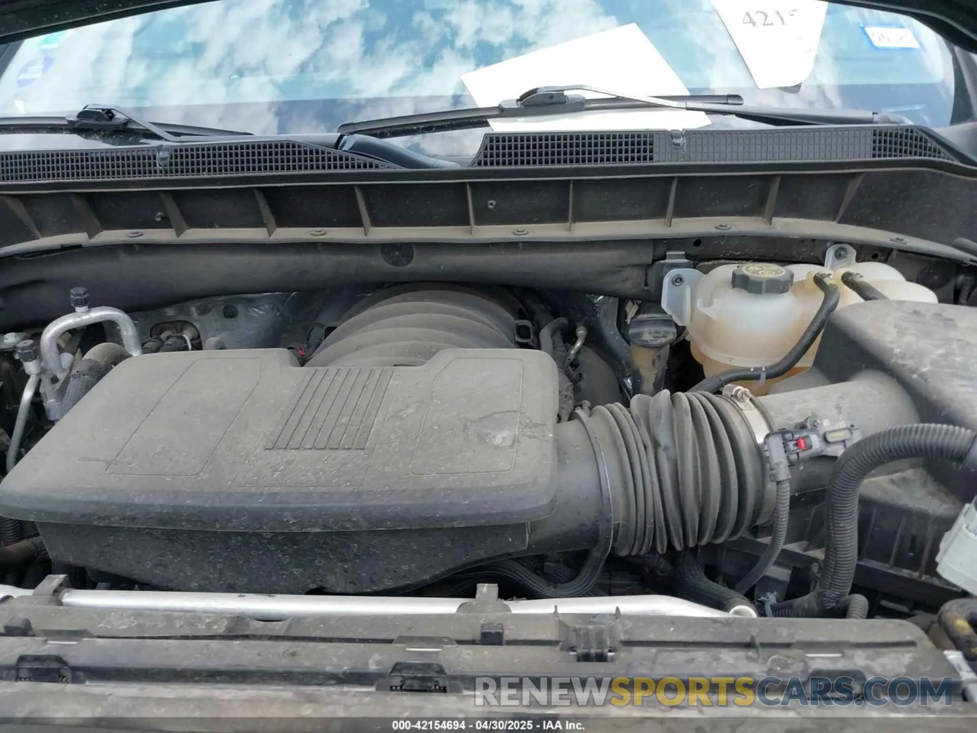 10 Фотография поврежденного автомобиля 2GCUDDED8P1140935 CHEVROLET SILVERADO 1500 2023