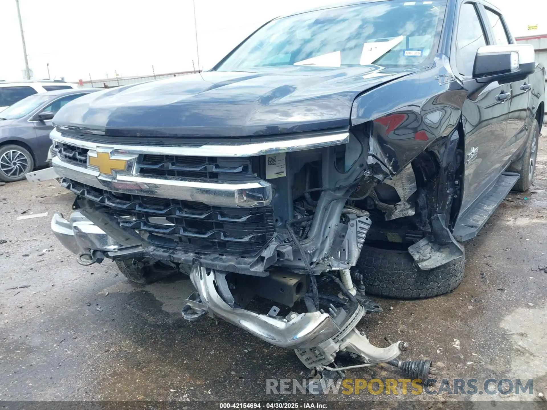 6 Фотография поврежденного автомобиля 2GCUDDED8P1140935 CHEVROLET SILVERADO 1500 2023