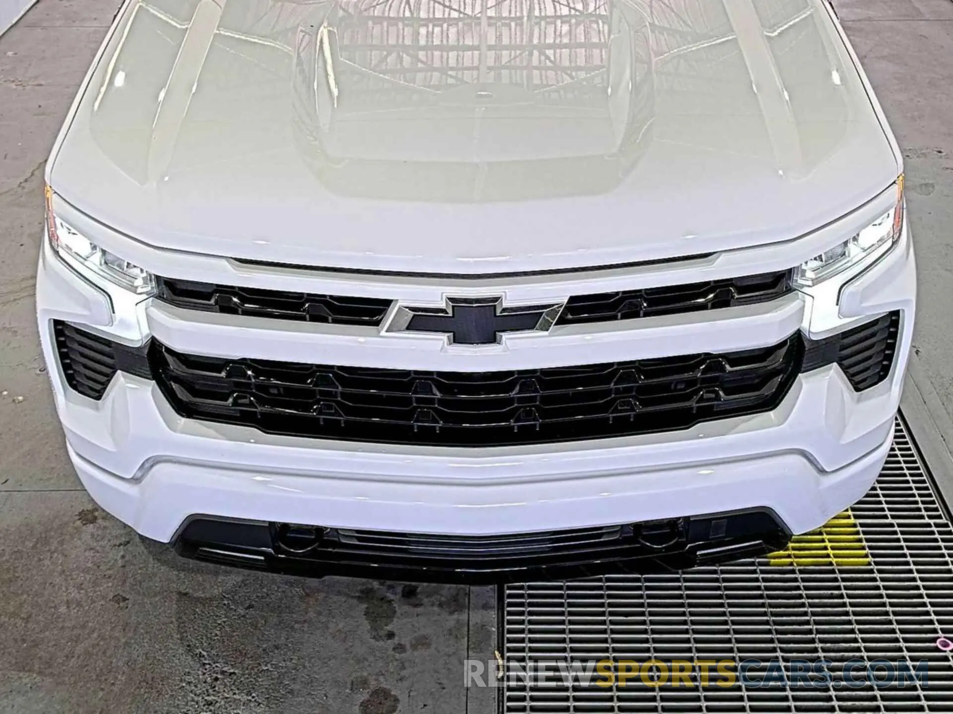 26 Фотография поврежденного автомобиля 2GCUDEED2P1153640 CHEVROLET SILVERADO 1500 2023