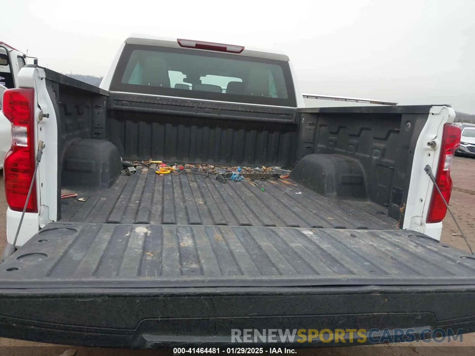 17 Photograph of a damaged car 3GCPAAEK9PG306874 CHEVROLET SILVERADO 1500 2023