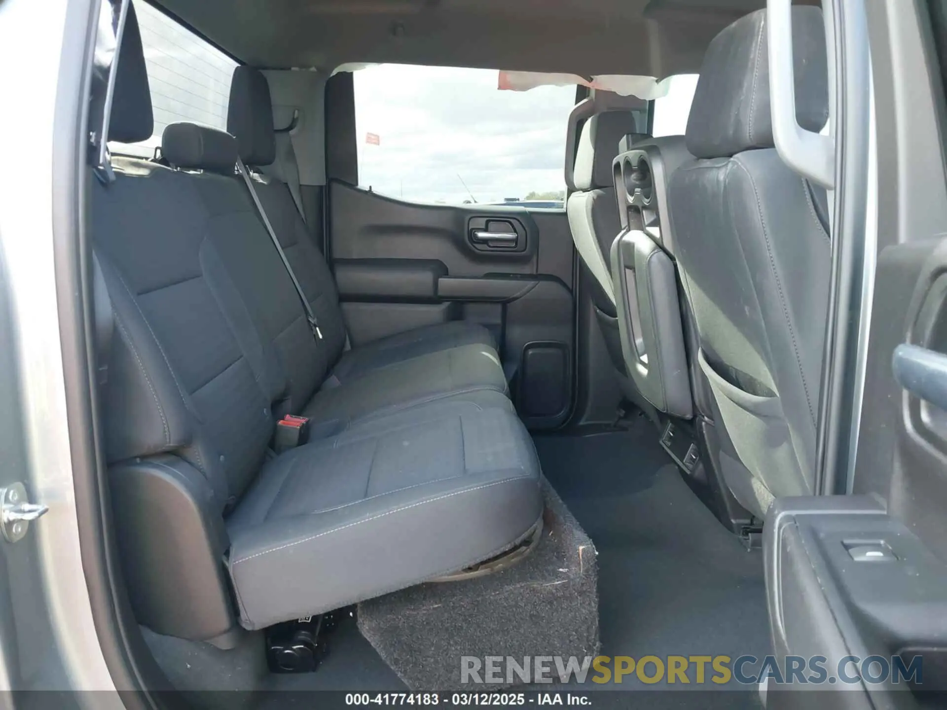8 Фотография поврежденного автомобиля 3GCPABEK0PG172648 CHEVROLET SILVERADO 1500 2023