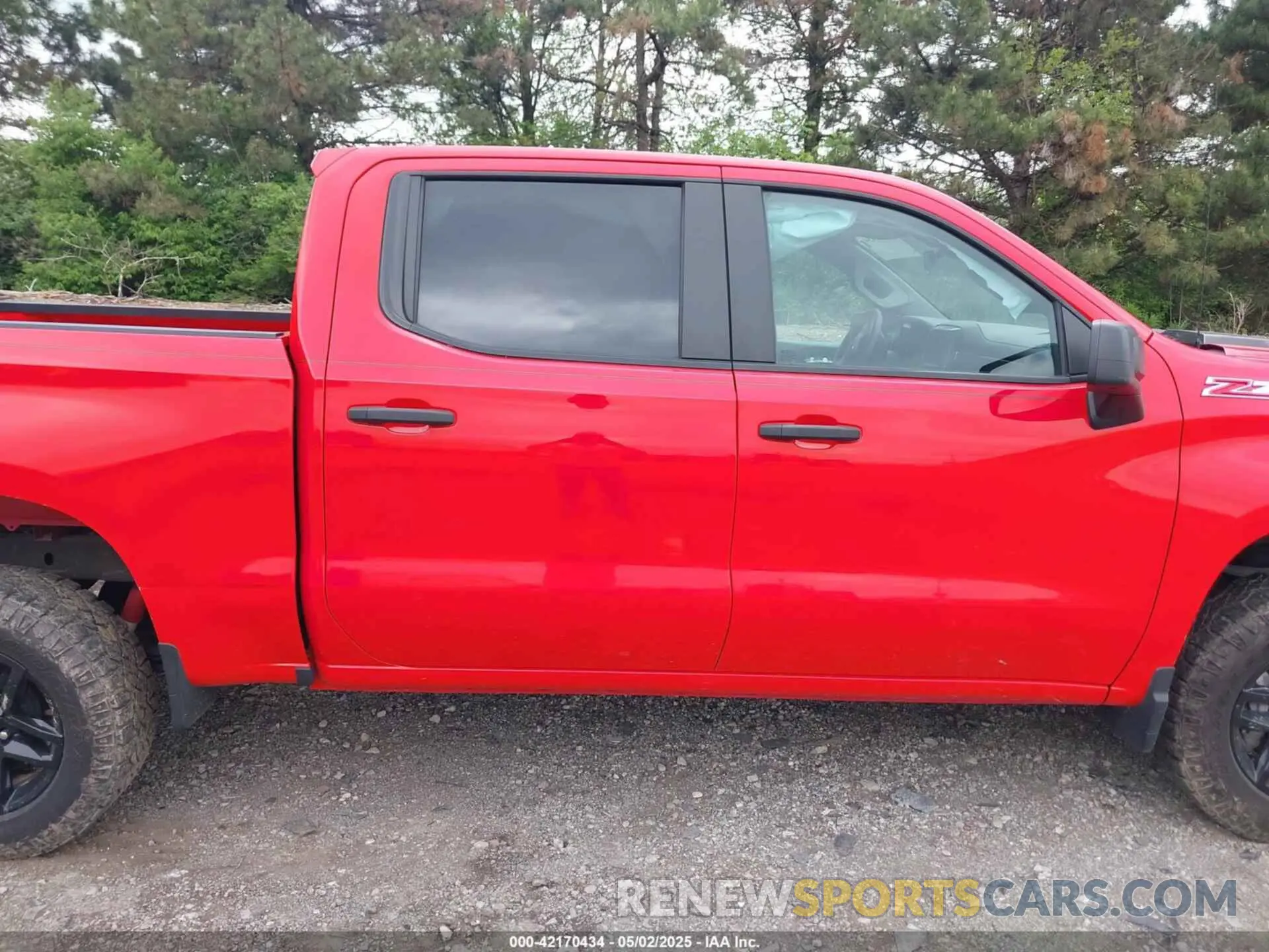 13 Photograph of a damaged car 3GCPDCEK3PG202089 CHEVROLET SILVERADO 1500 2023