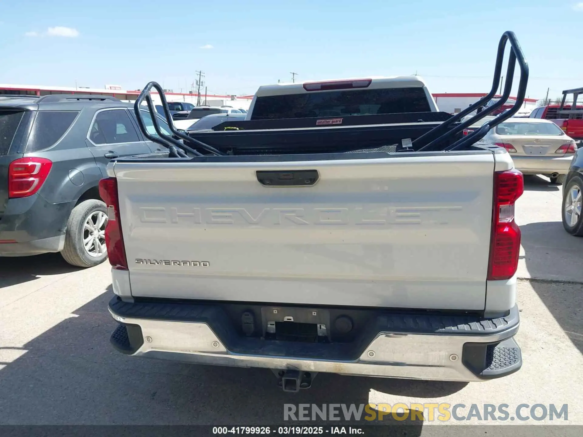 17 Фотография поврежденного автомобиля 3GCUDAED2PG120346 CHEVROLET SILVERADO 1500 2023