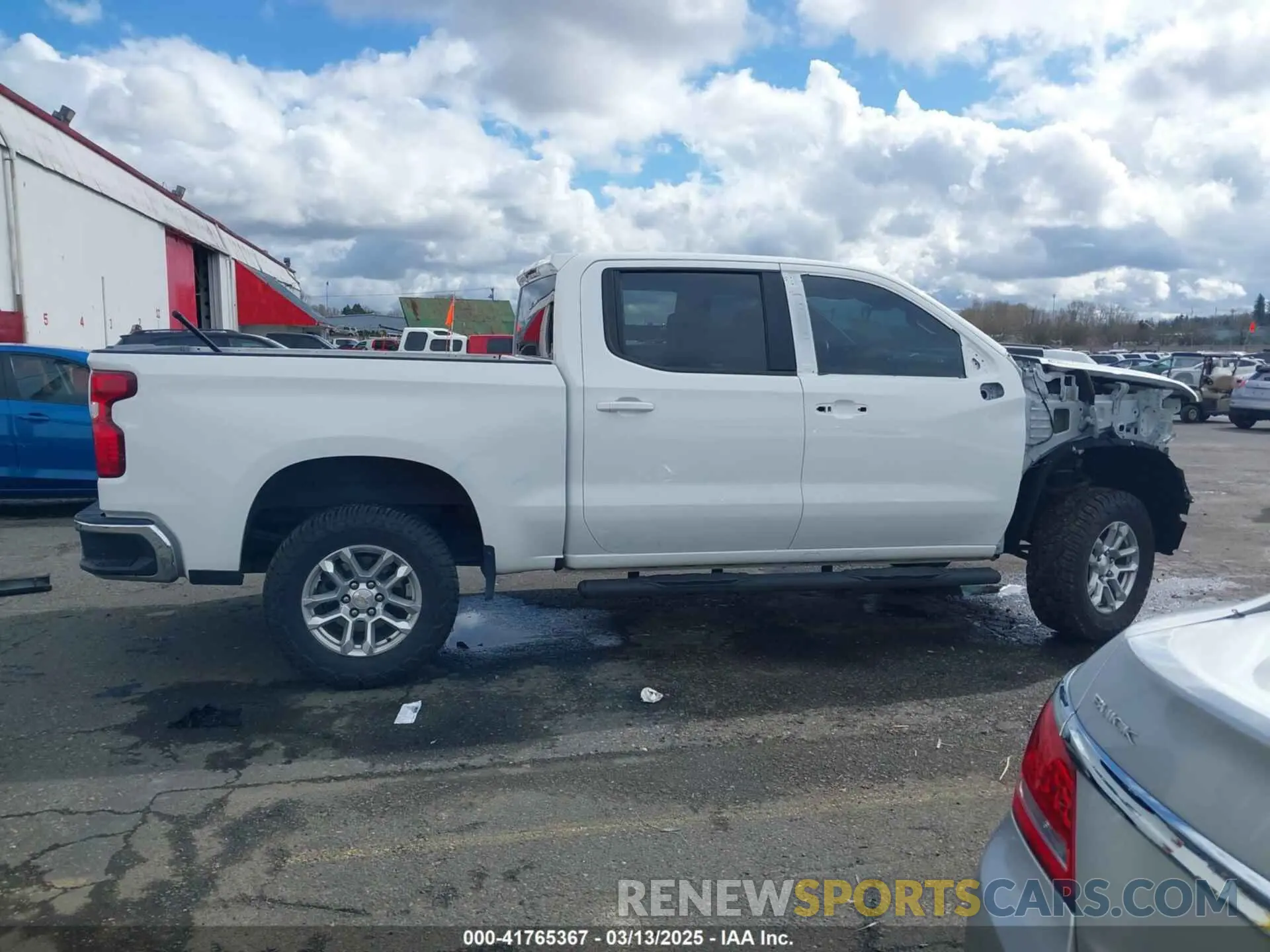 14 Photograph of a damaged car 3GCUDDE83PG248745 CHEVROLET SILVERADO 1500 2023
