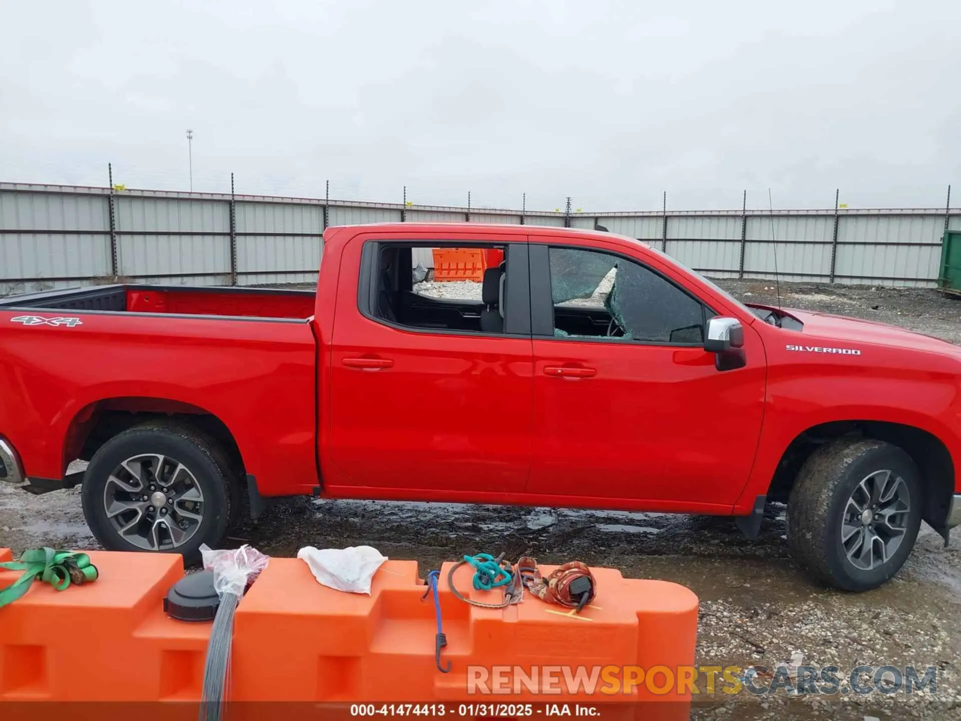 13 Photograph of a damaged car 3GCUDDED4PG258486 CHEVROLET SILVERADO 1500 2023
