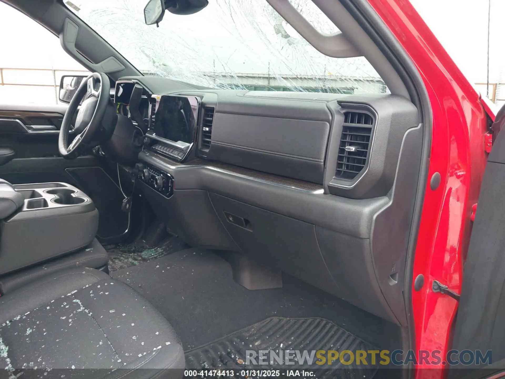 5 Photograph of a damaged car 3GCUDDED4PG258486 CHEVROLET SILVERADO 1500 2023