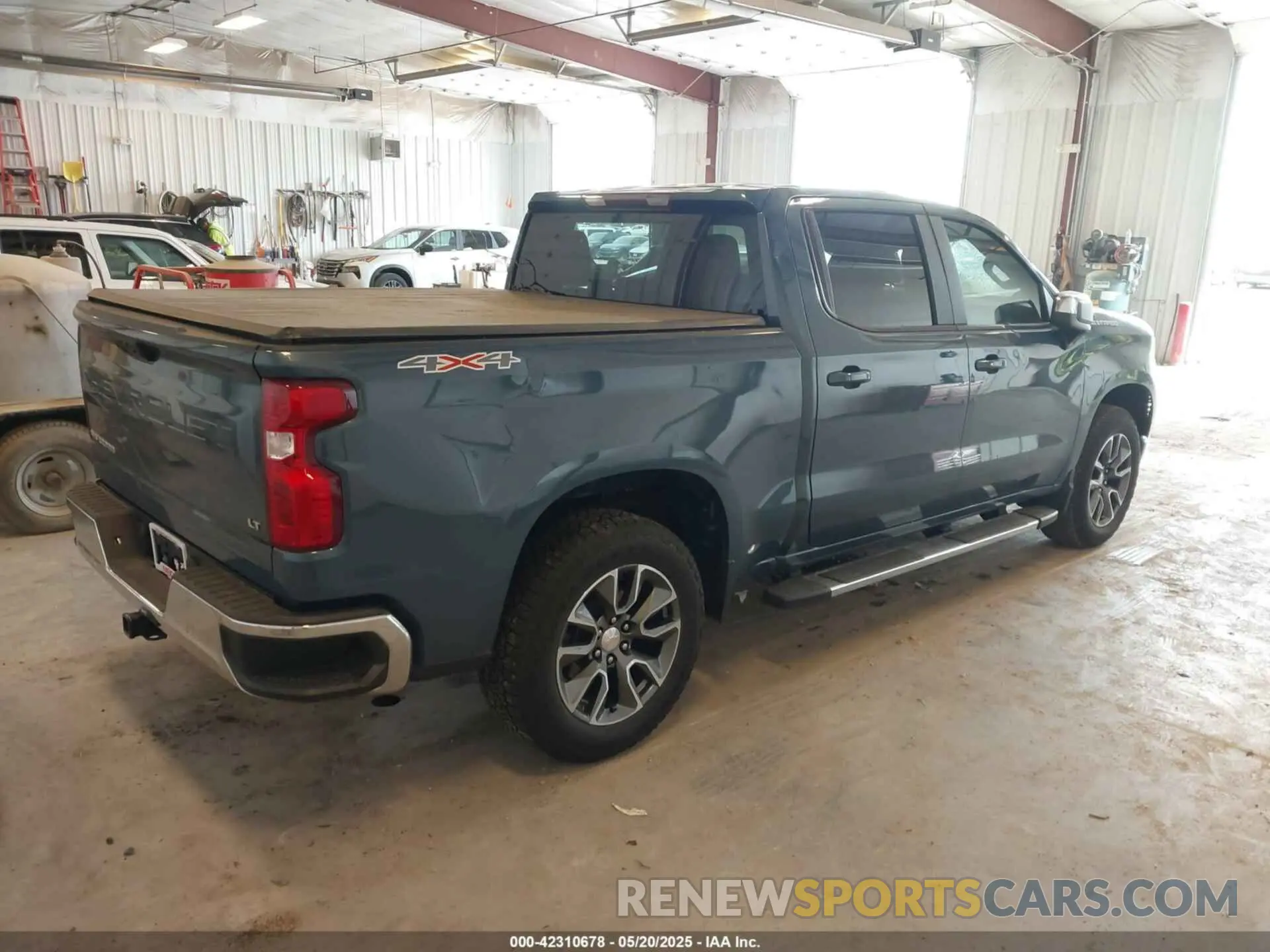 4 Photograph of a damaged car 1GCPDKEK0RZ294212 CHEVROLET SILVERADO 1500 2024