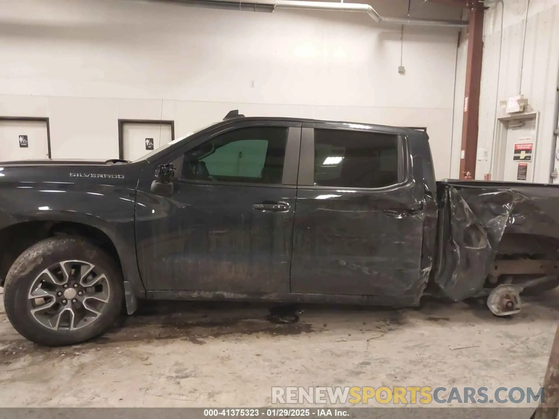 14 Фотография поврежденного автомобиля 1GCPDKEK1RZ133304 CHEVROLET SILVERADO 1500 2024