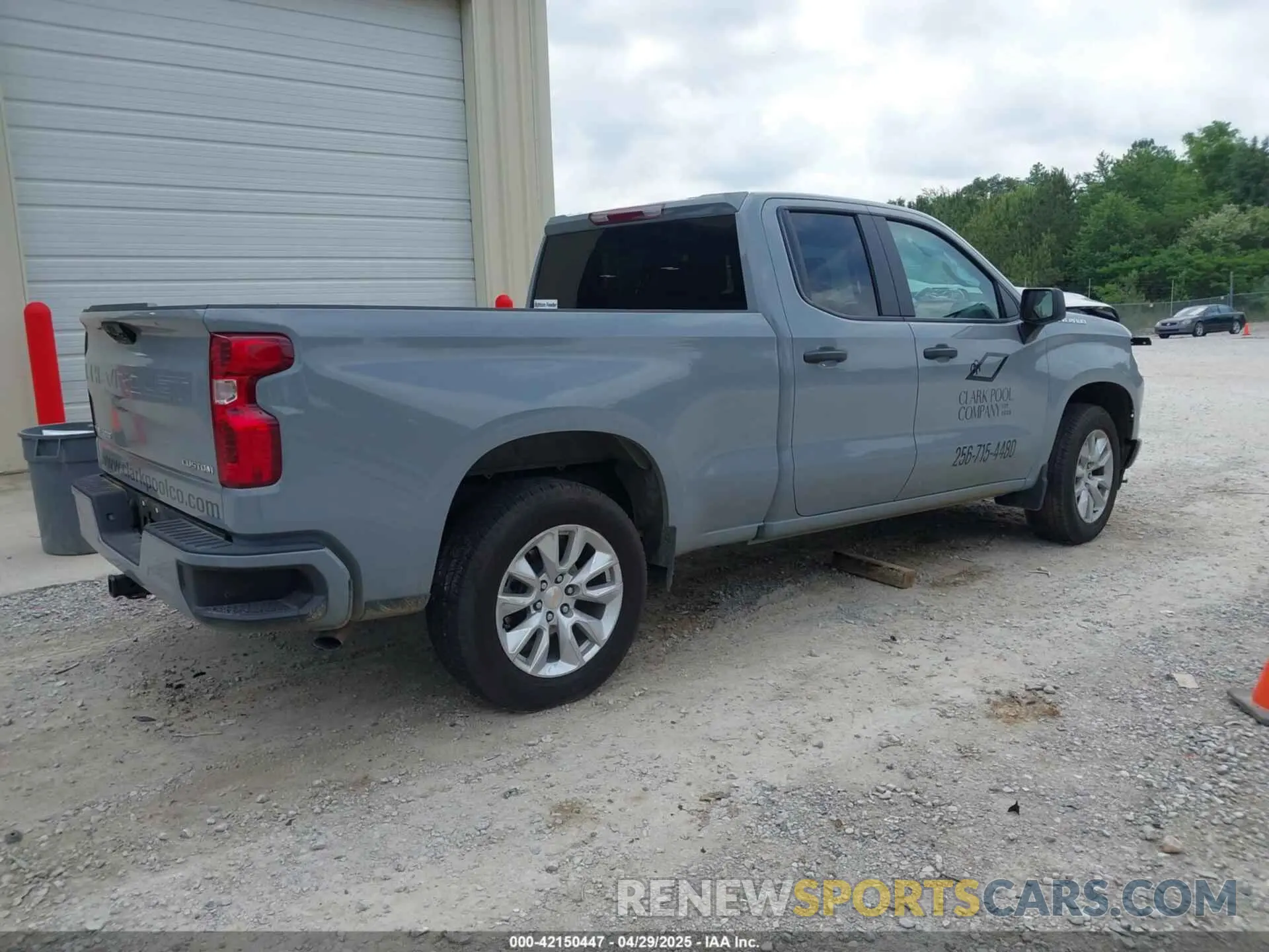 4 Фотография поврежденного автомобиля 1GCRABEK5RZ378964 CHEVROLET SILVERADO 1500 2024
