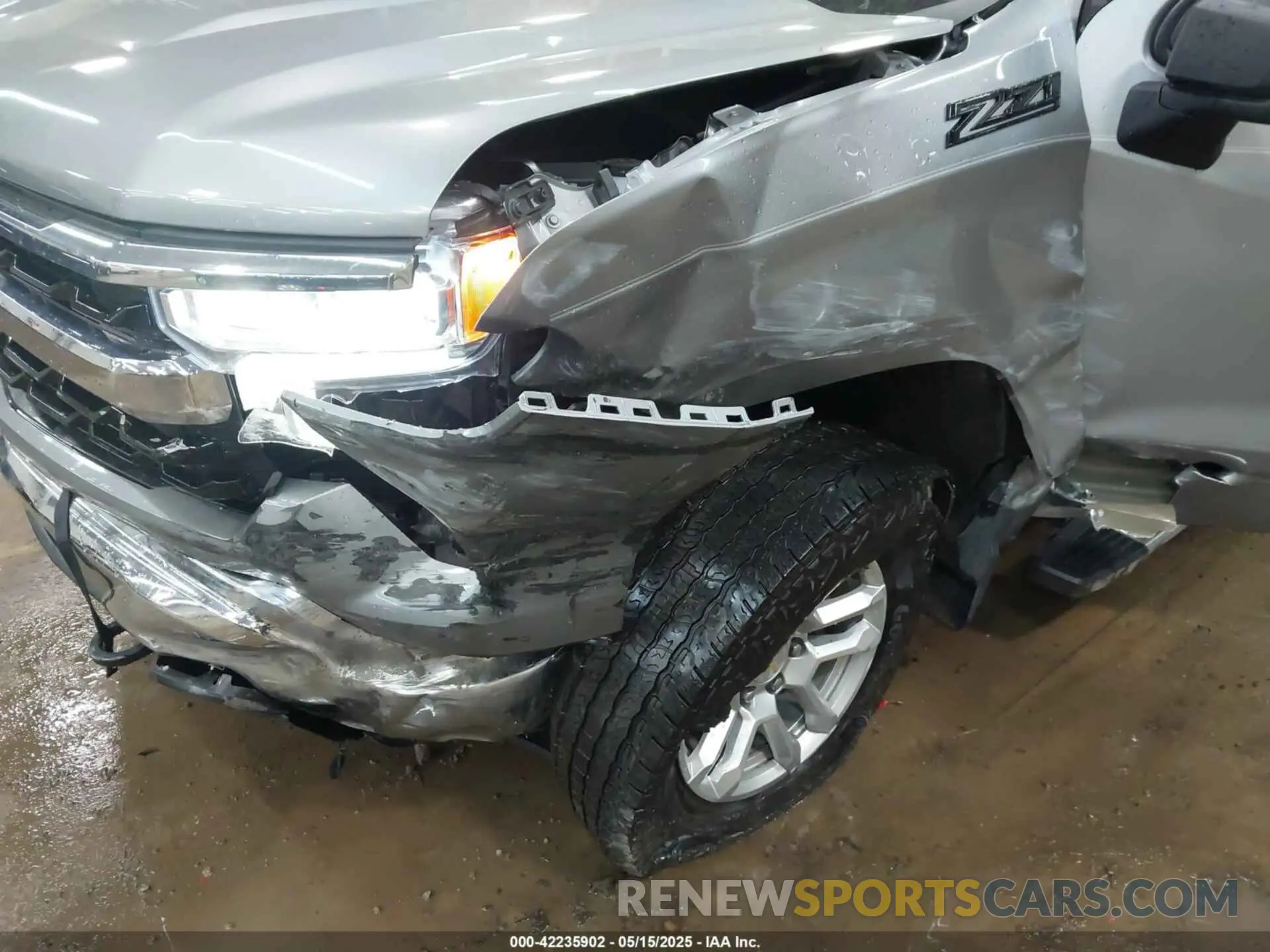 6 Фотография поврежденного автомобиля 1GCUDDED3RZ112731 CHEVROLET SILVERADO 1500 2024