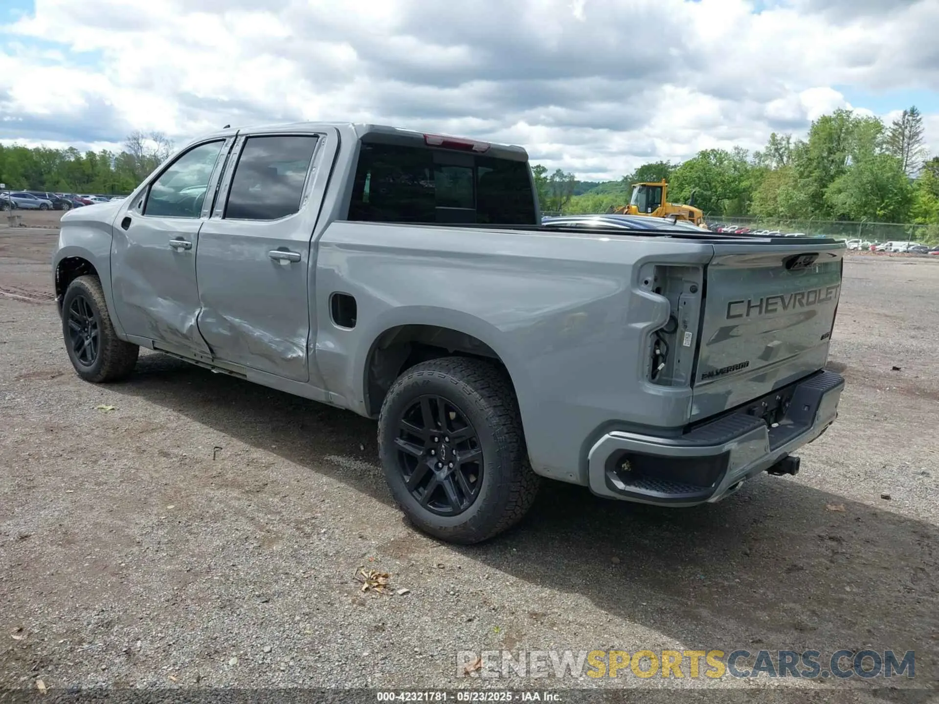 3 Фотография поврежденного автомобиля 1GCUDEE87RZ193564 CHEVROLET SILVERADO 1500 2024