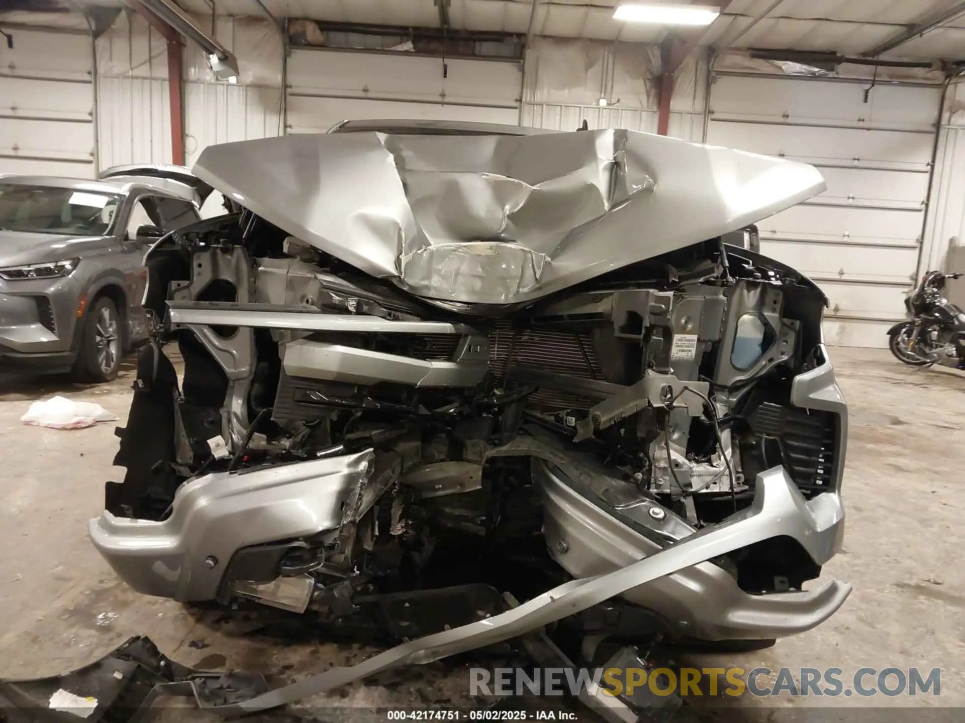 13 Photograph of a damaged car 1GCUDEE88RZ262021 CHEVROLET SILVERADO 1500 2024