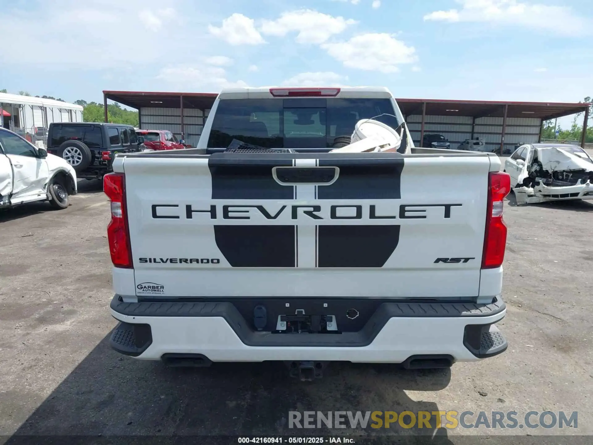 15 Photograph of a damaged car 1GCUDEEL0RZ108200 CHEVROLET SILVERADO 1500 2024