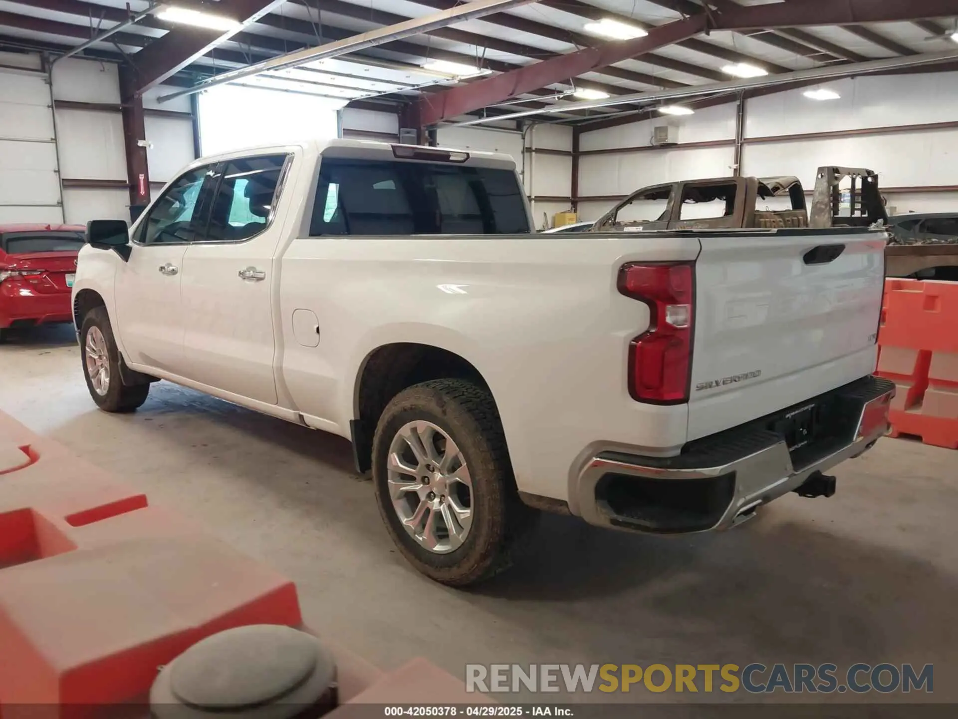 3 Photograph of a damaged car 1GCUDGE87RZ299721 CHEVROLET SILVERADO 1500 2024