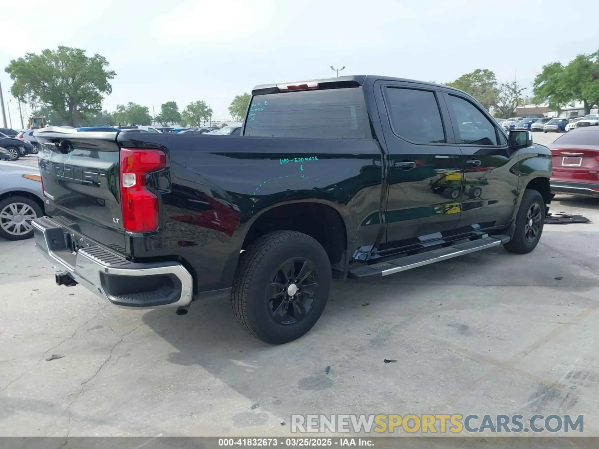 4 Photograph of a damaged car 2GCPACED3R1160867 CHEVROLET SILVERADO 1500 2024