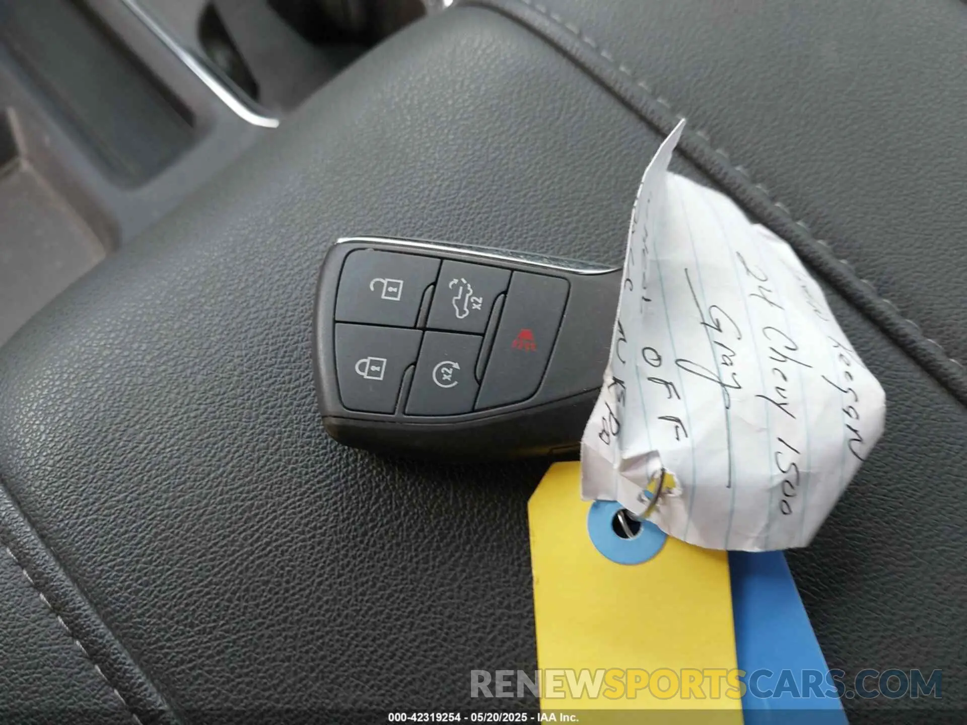 11 Photograph of a damaged car 2GCUDEED7R1274179 CHEVROLET SILVERADO 1500 2024