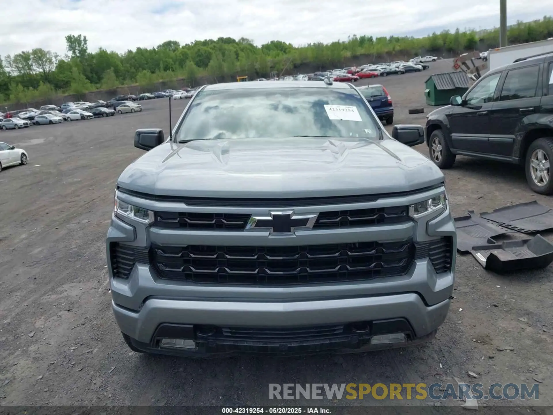 12 Photograph of a damaged car 2GCUDEED7R1274179 CHEVROLET SILVERADO 1500 2024