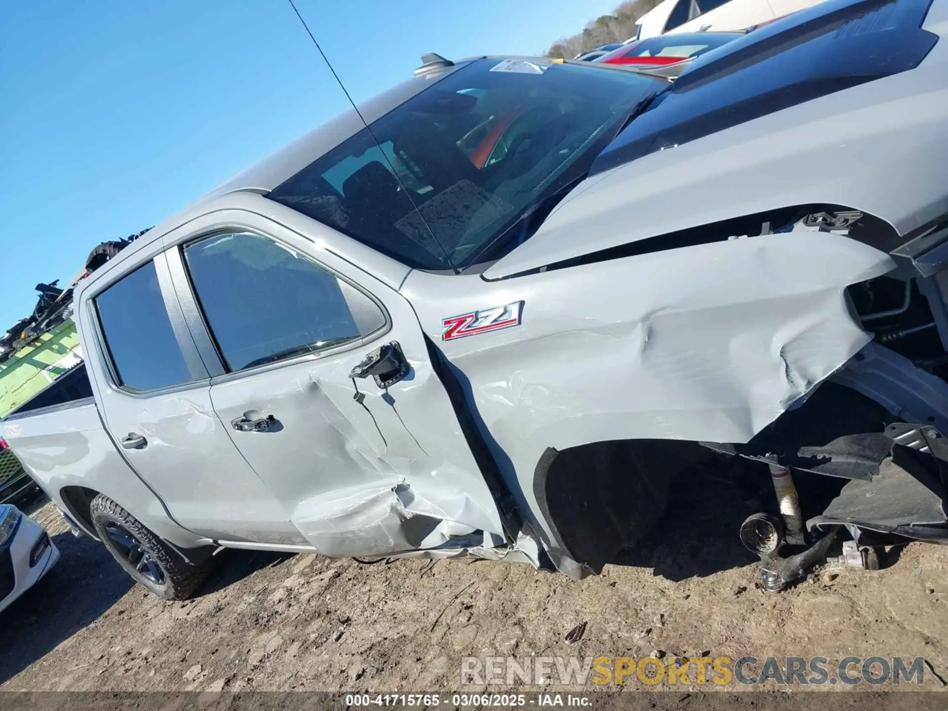 13 Photograph of a damaged car 3GCUDCED7RG199821 CHEVROLET SILVERADO 1500 2024