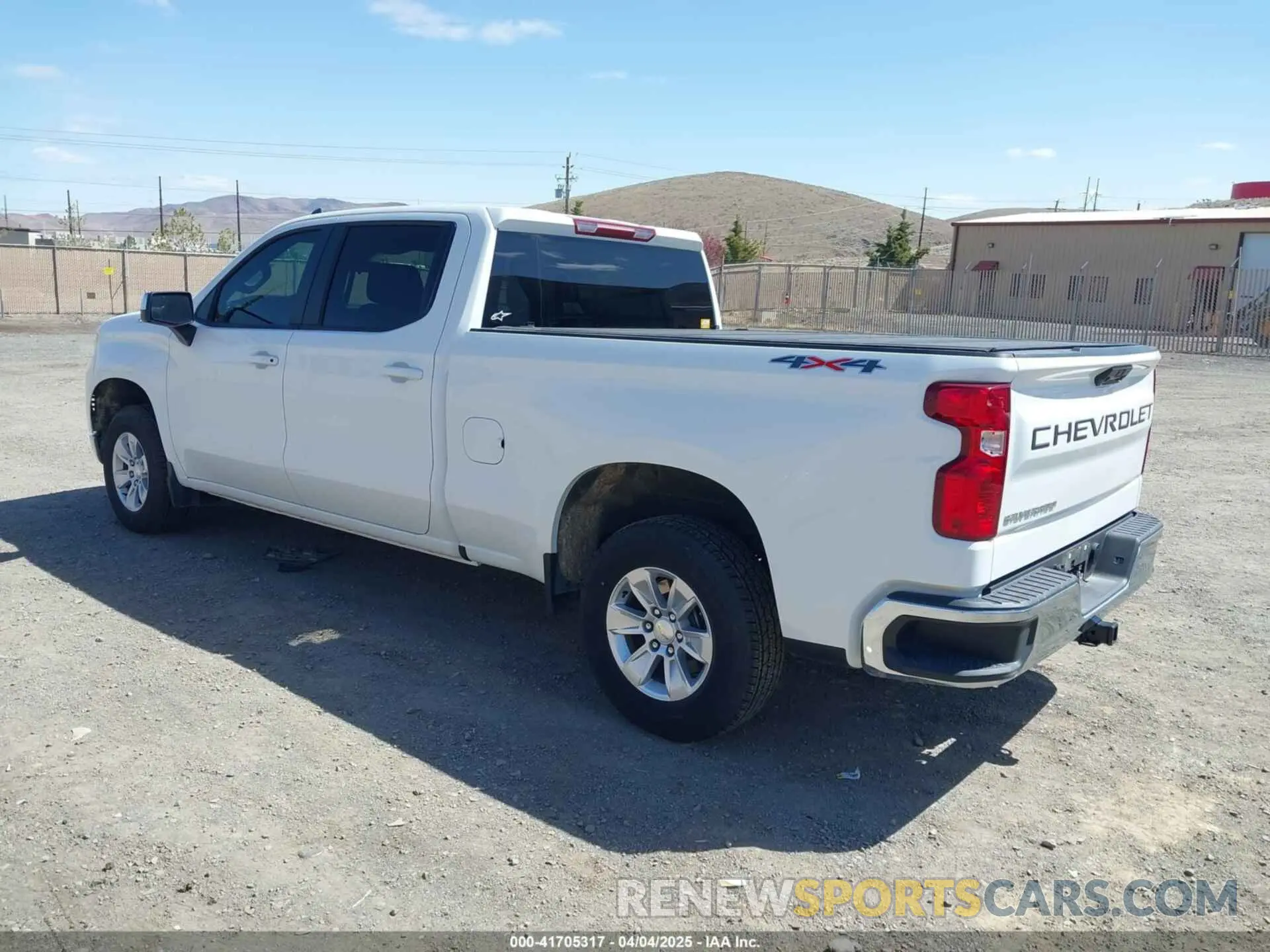 3 Photograph of a damaged car 3GCUDDED1RG274938 CHEVROLET SILVERADO 1500 2024