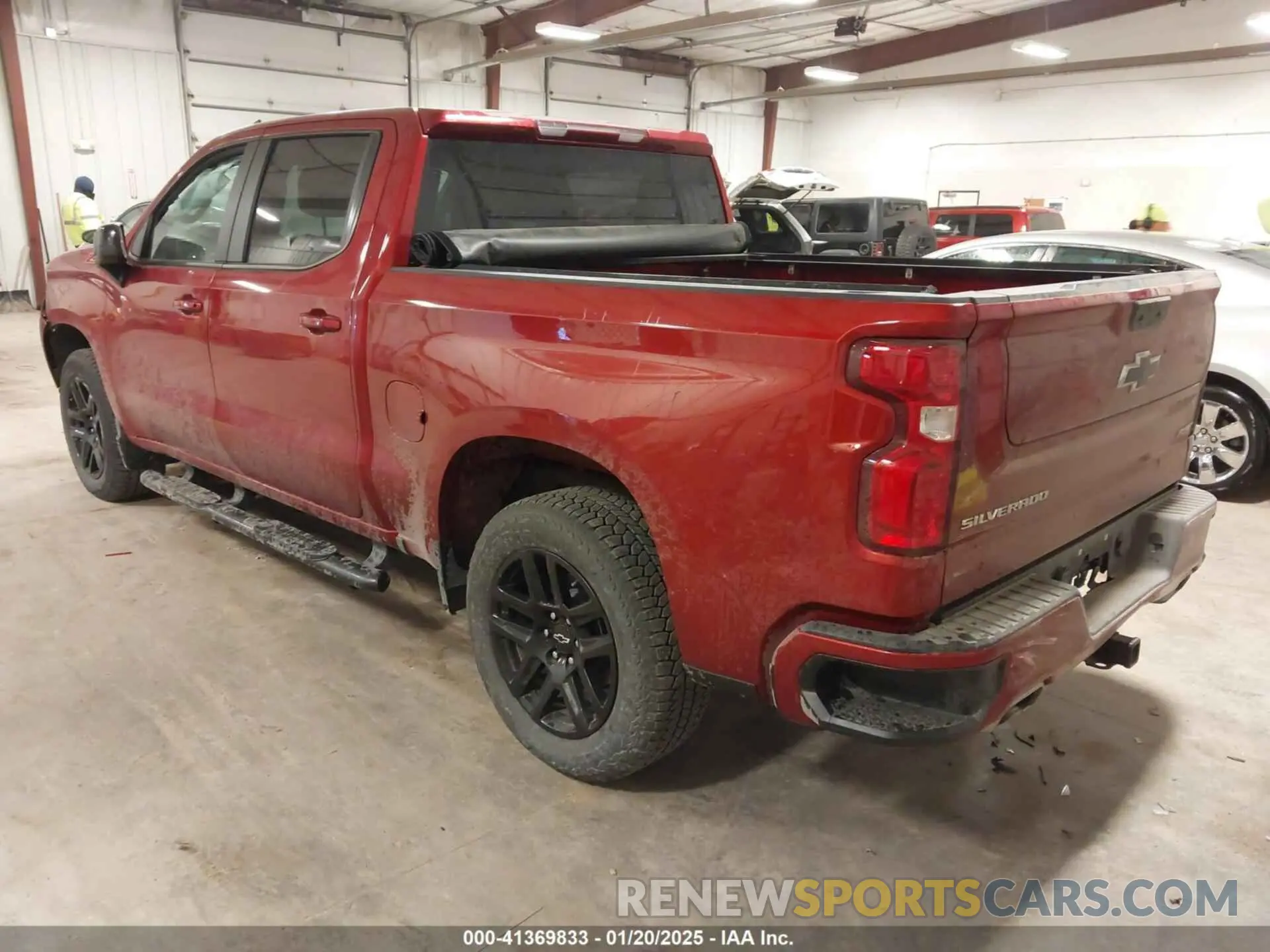 3 Фотография поврежденного автомобиля 3GCUDEED2RG152000 CHEVROLET SILVERADO 1500 2024