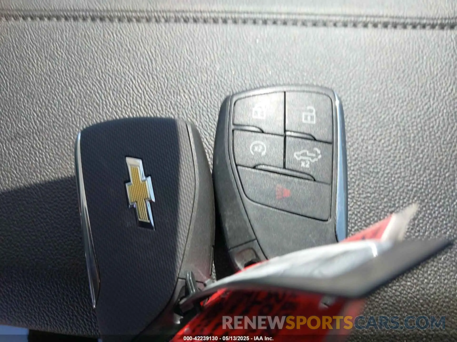 11 Photograph of a damaged car 3GCUDFED4RG208525 CHEVROLET SILVERADO 1500 2024