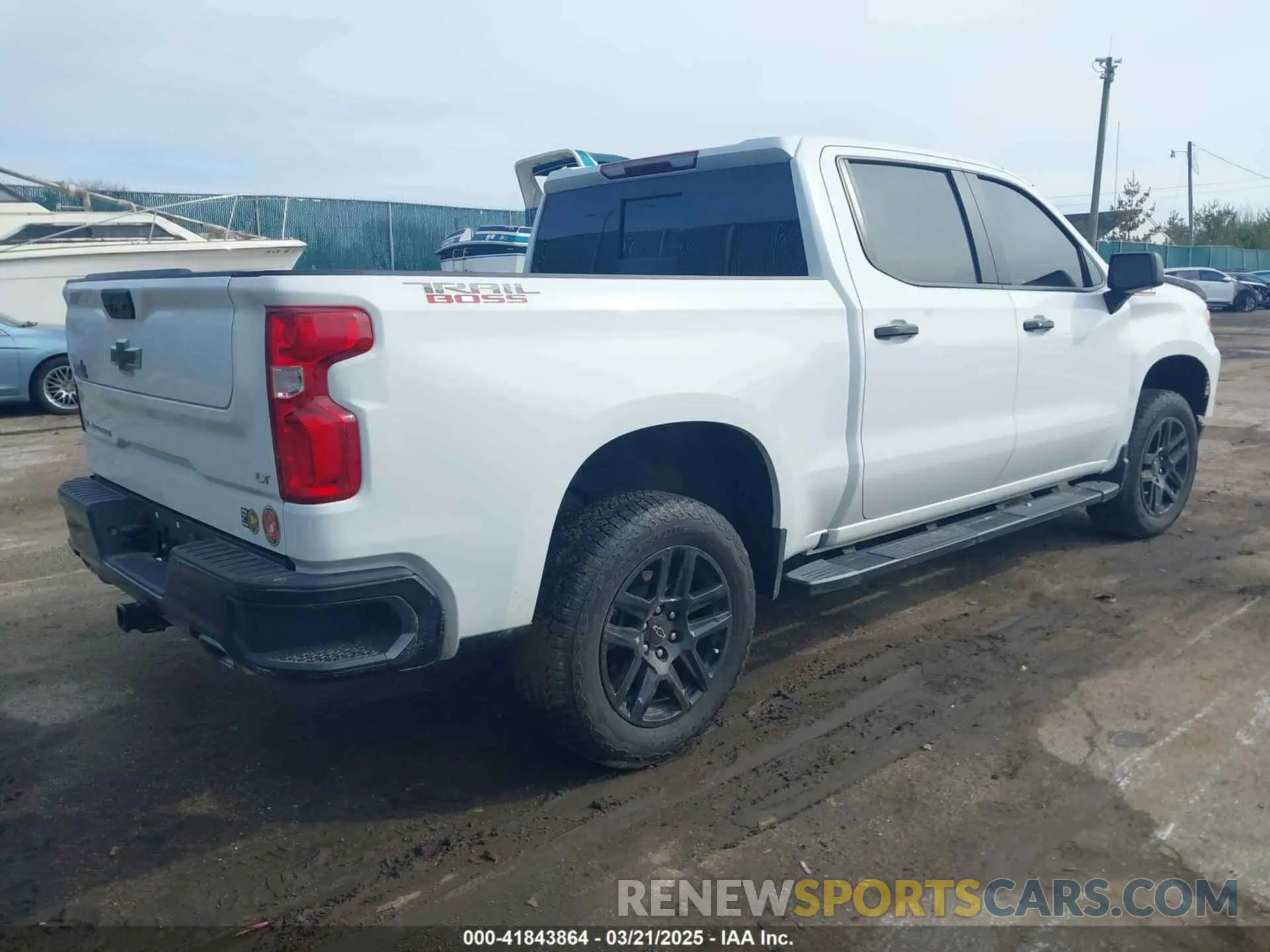 4 Фотография поврежденного автомобиля 3GCUDFED9RG407845 CHEVROLET SILVERADO 1500 2024