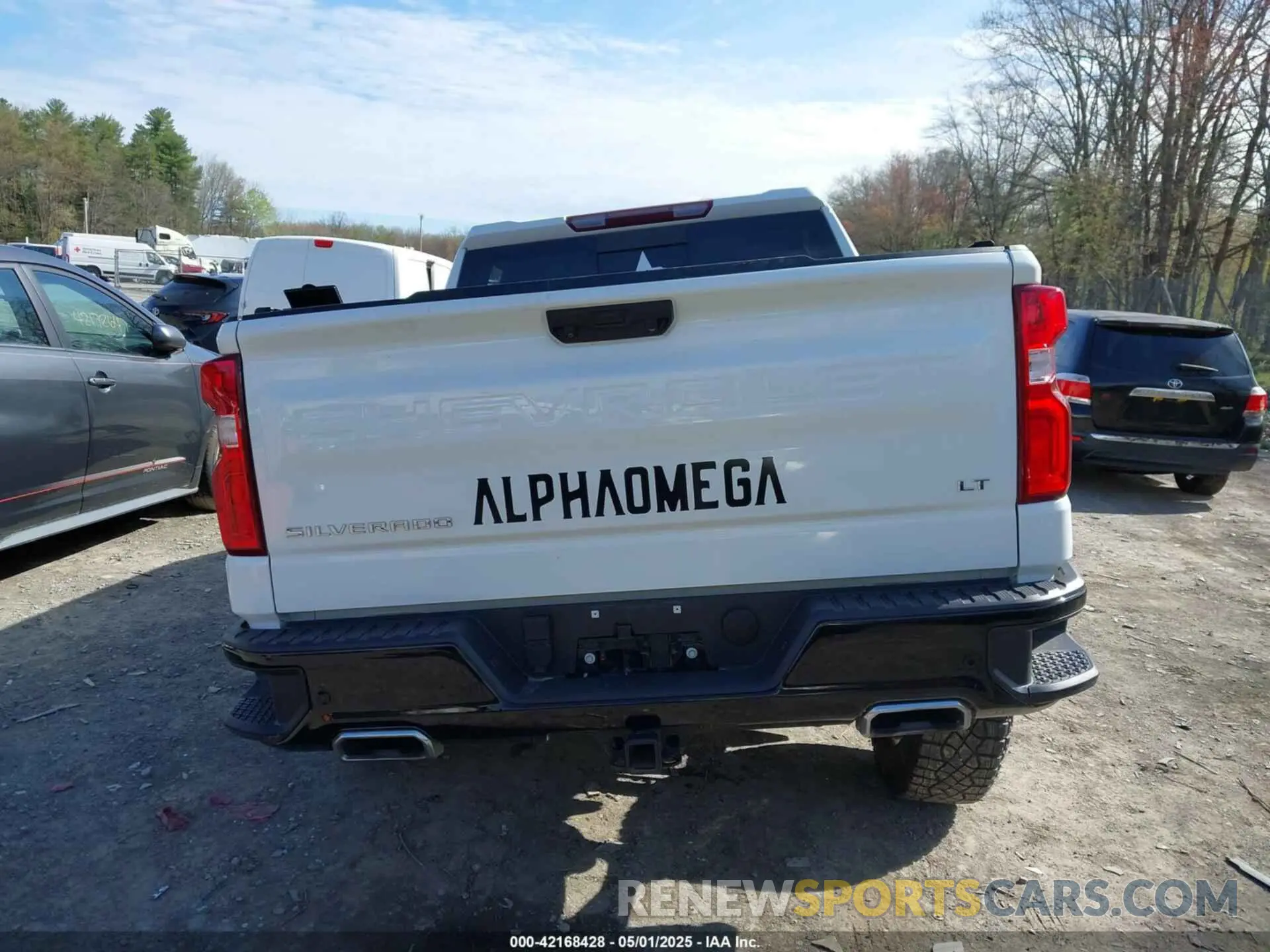 16 Photograph of a damaged car 3GCUDFEDXRG102466 CHEVROLET SILVERADO 1500 2024