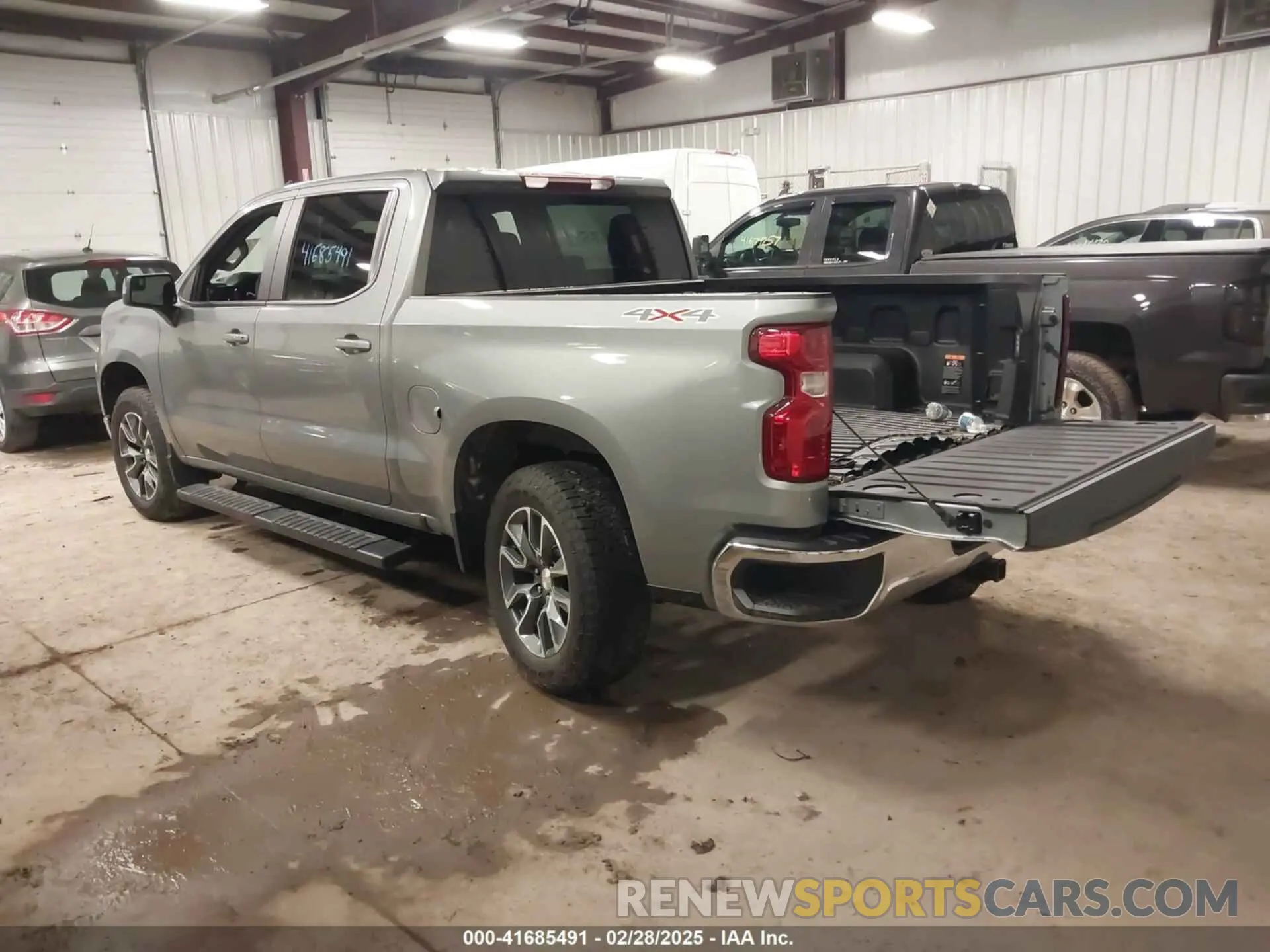 3 Photograph of a damaged car 1GCPKKEK0SZ100161 CHEVROLET SILVERADO 1500 2025
