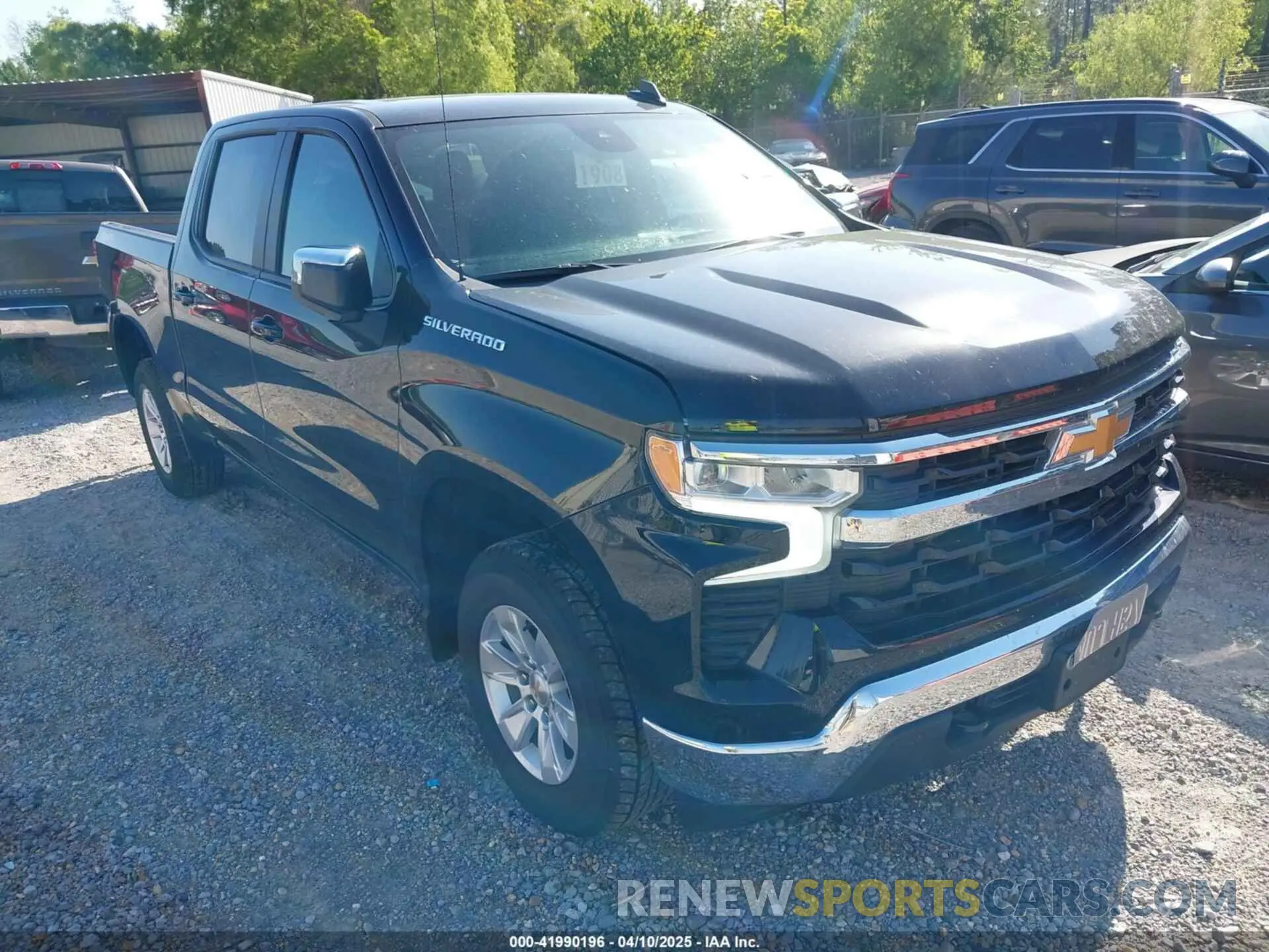 1 Photograph of a damaged car 1GCUKDED3SZ122848 CHEVROLET SILVERADO 1500 2025