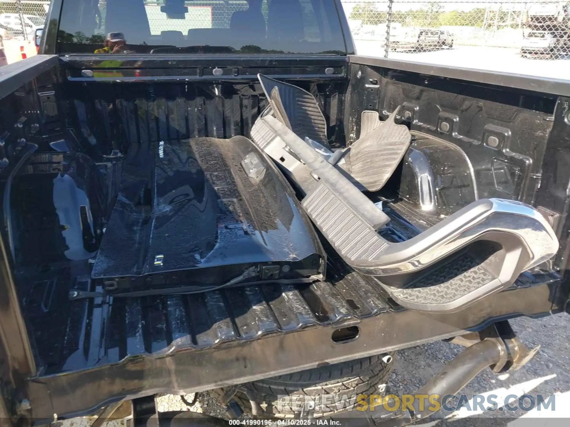 12 Photograph of a damaged car 1GCUKDED3SZ122848 CHEVROLET SILVERADO 1500 2025